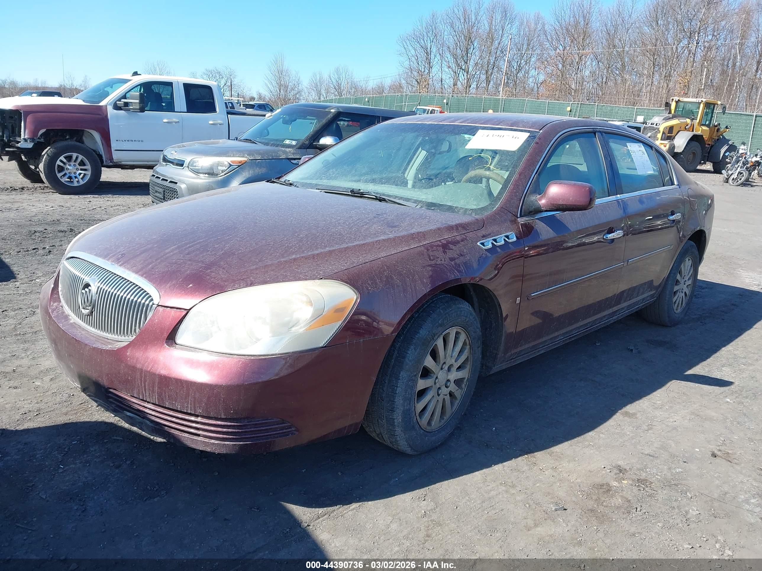 BUICK LUCERNE image 2