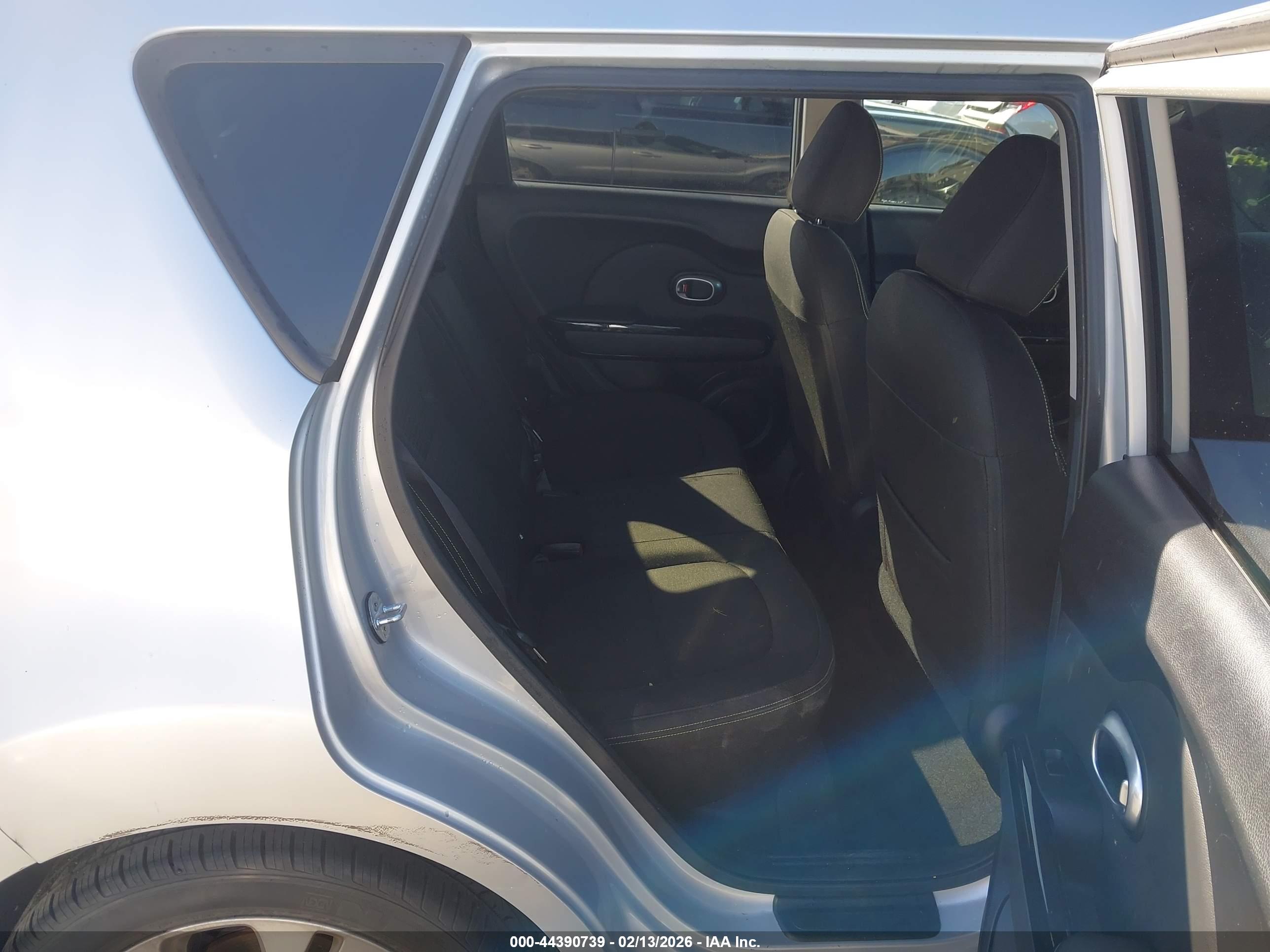 KIA SOUL image 8