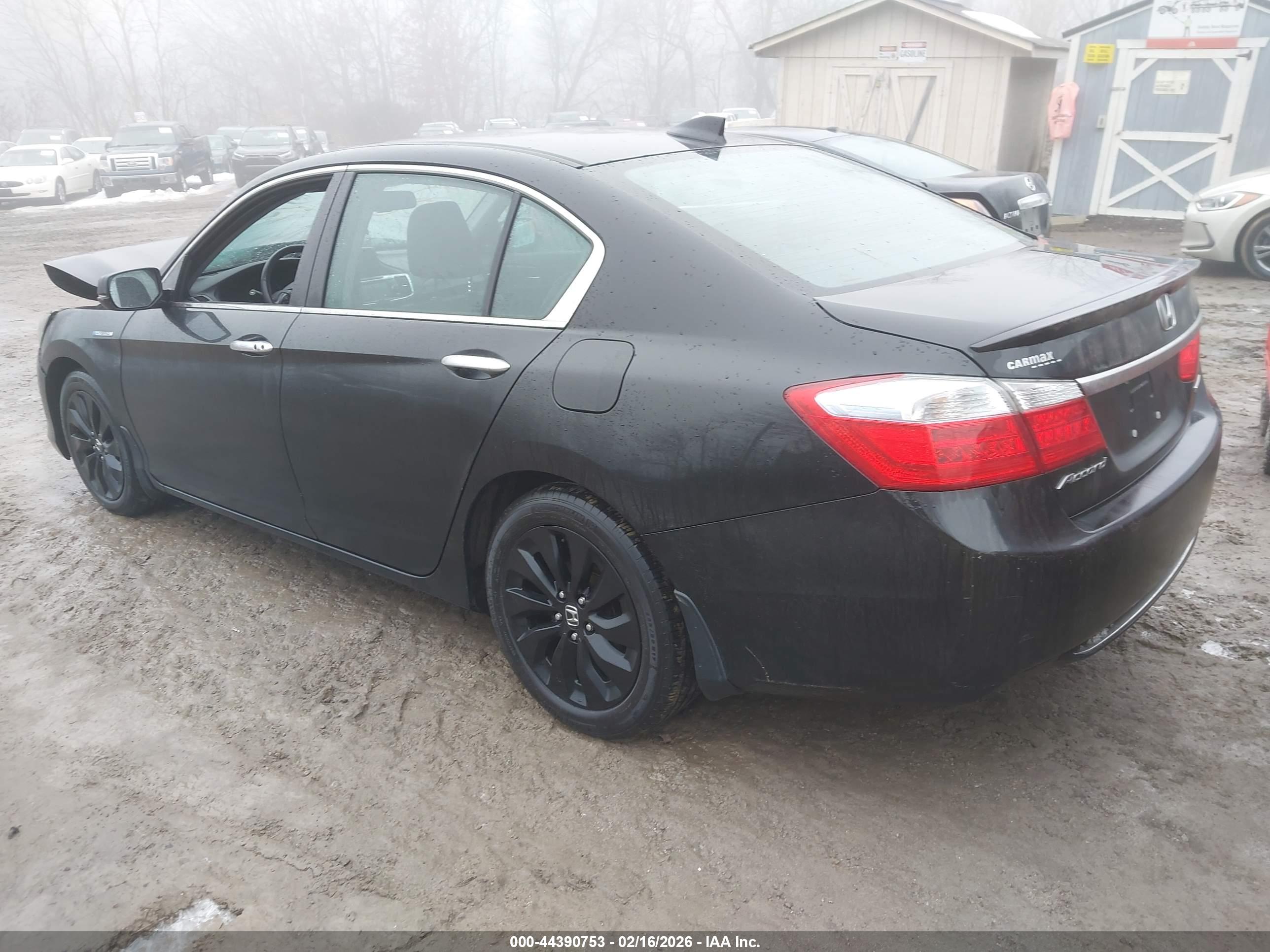 HONDA ACCORD image 3