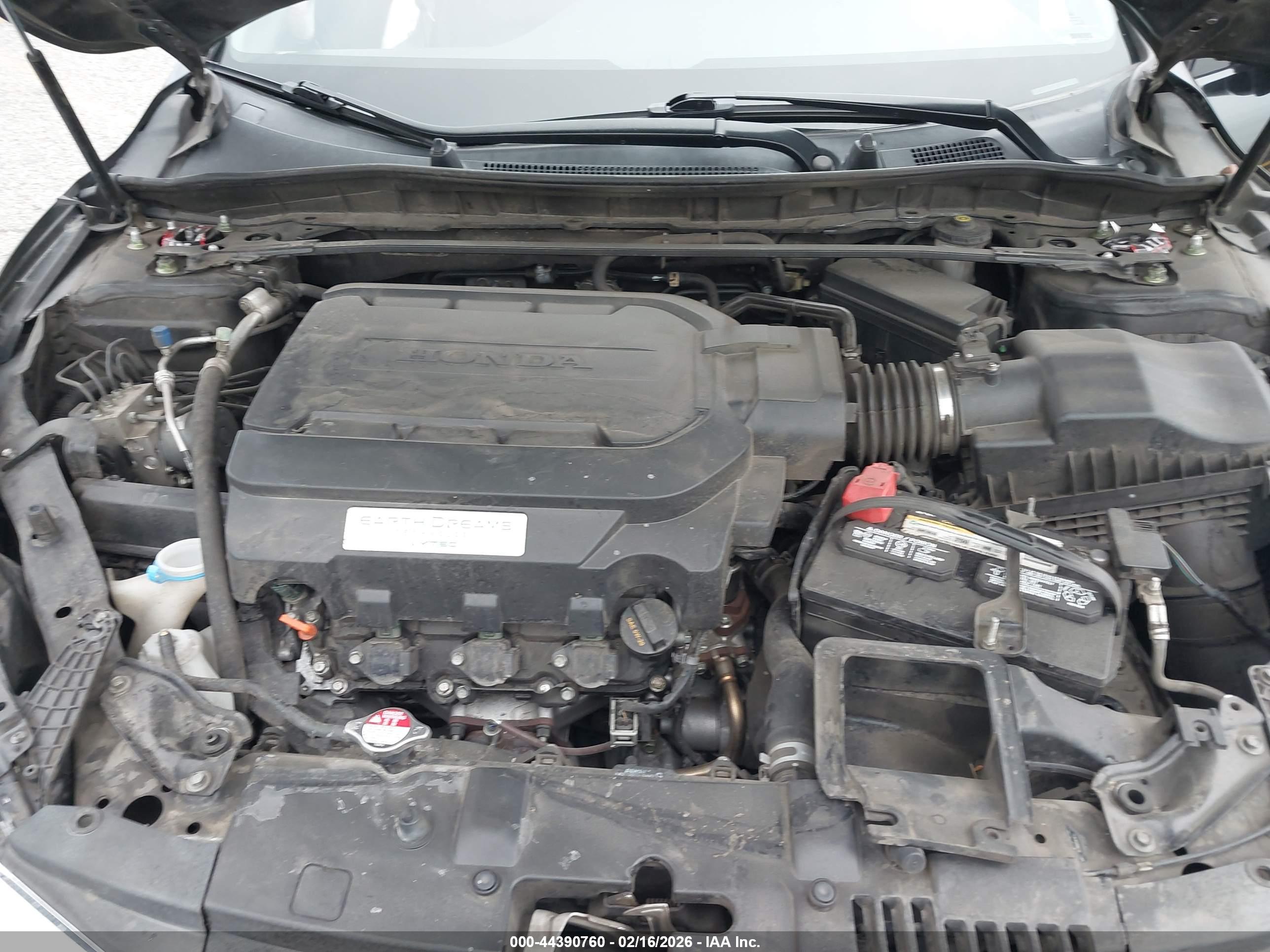 HONDA ACCORD image 10