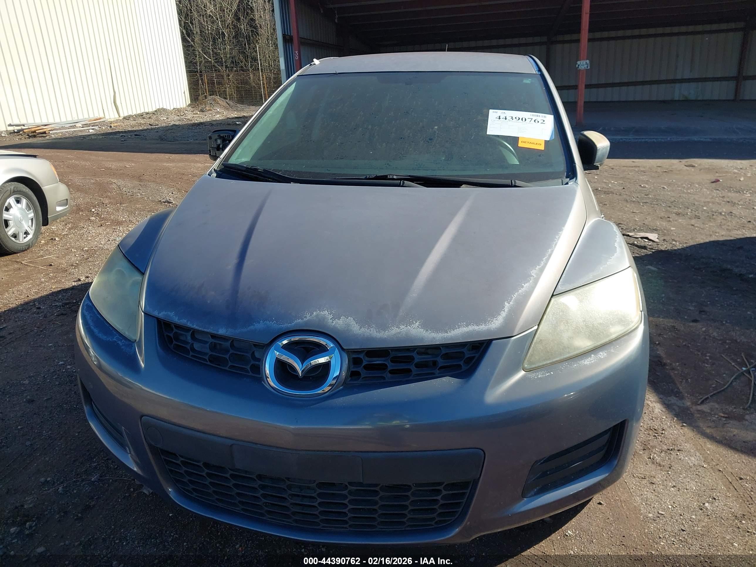 MAZDA CX-7 image 6