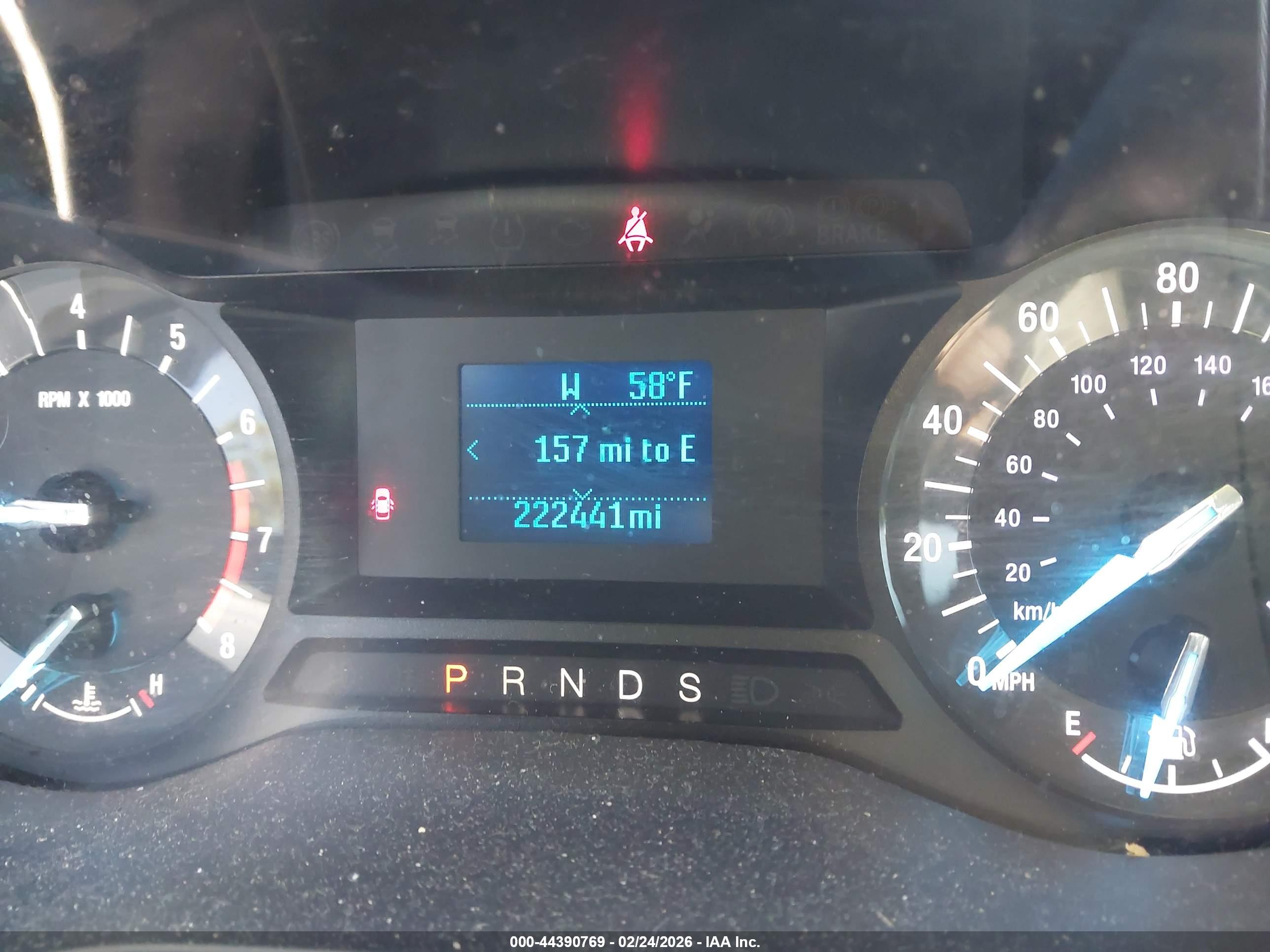 FORD FUSION image 7