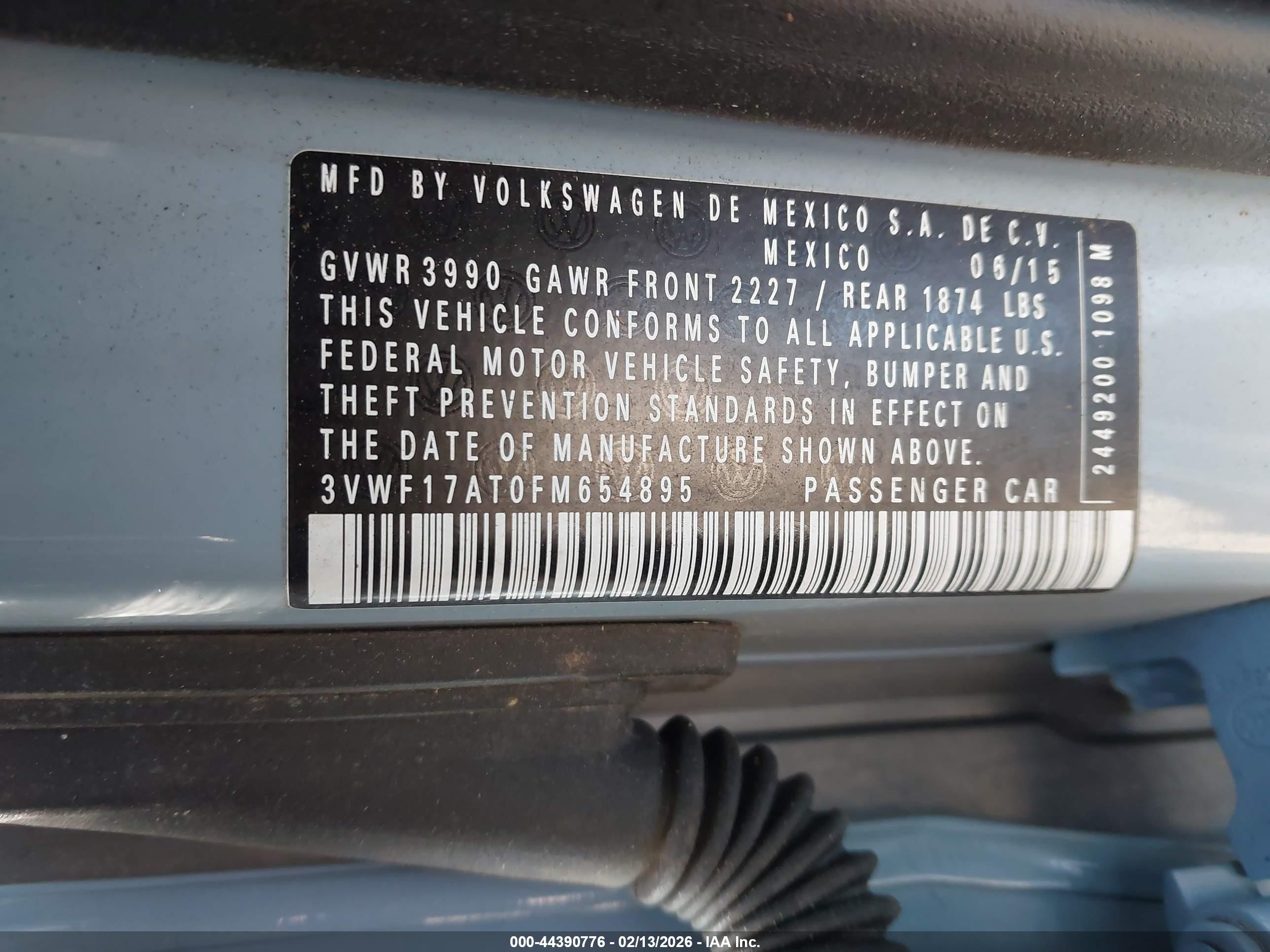 VOLKSWAGEN BEETLE image 9