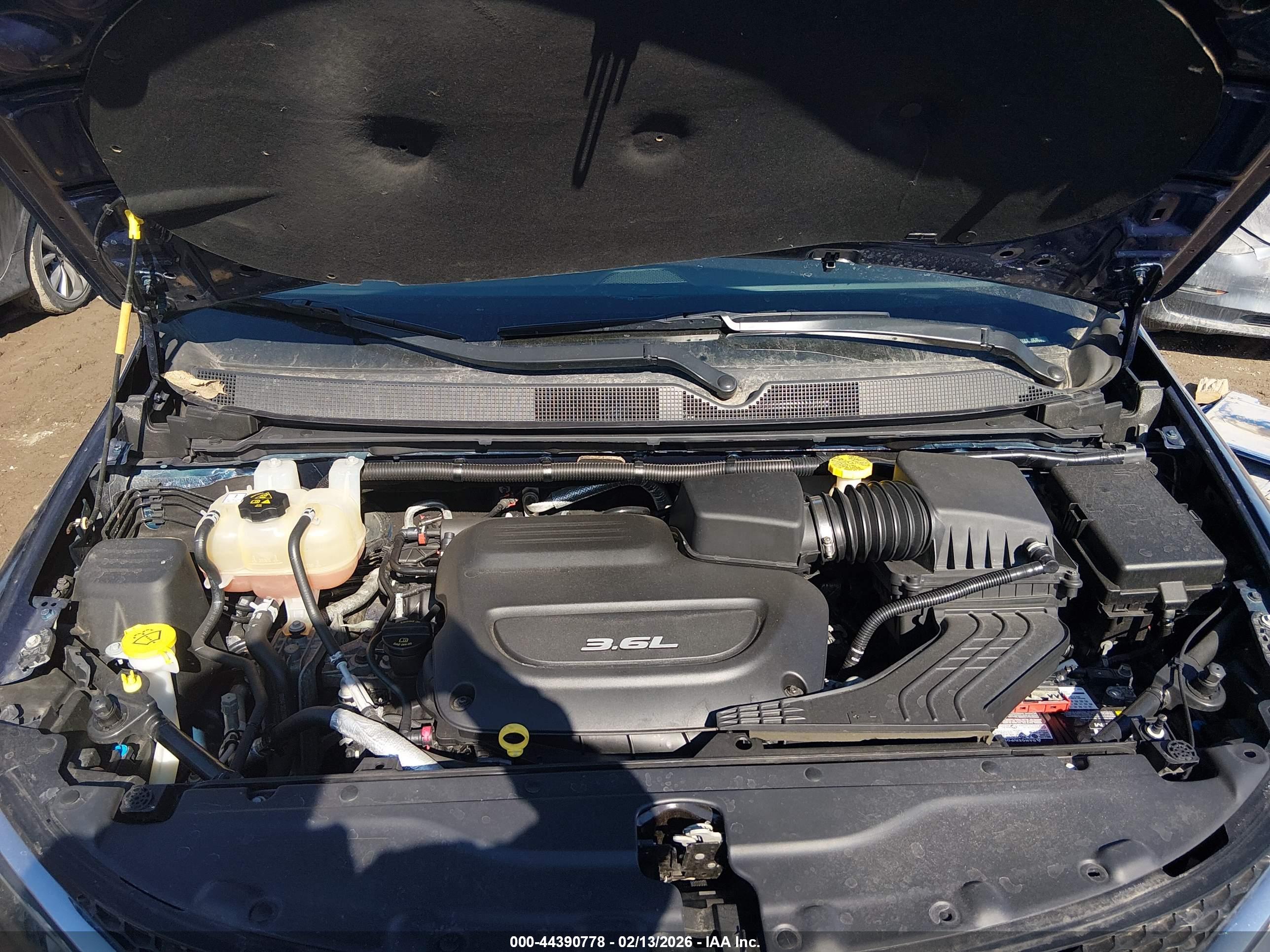 CHRYSLER PACIFICA image 10