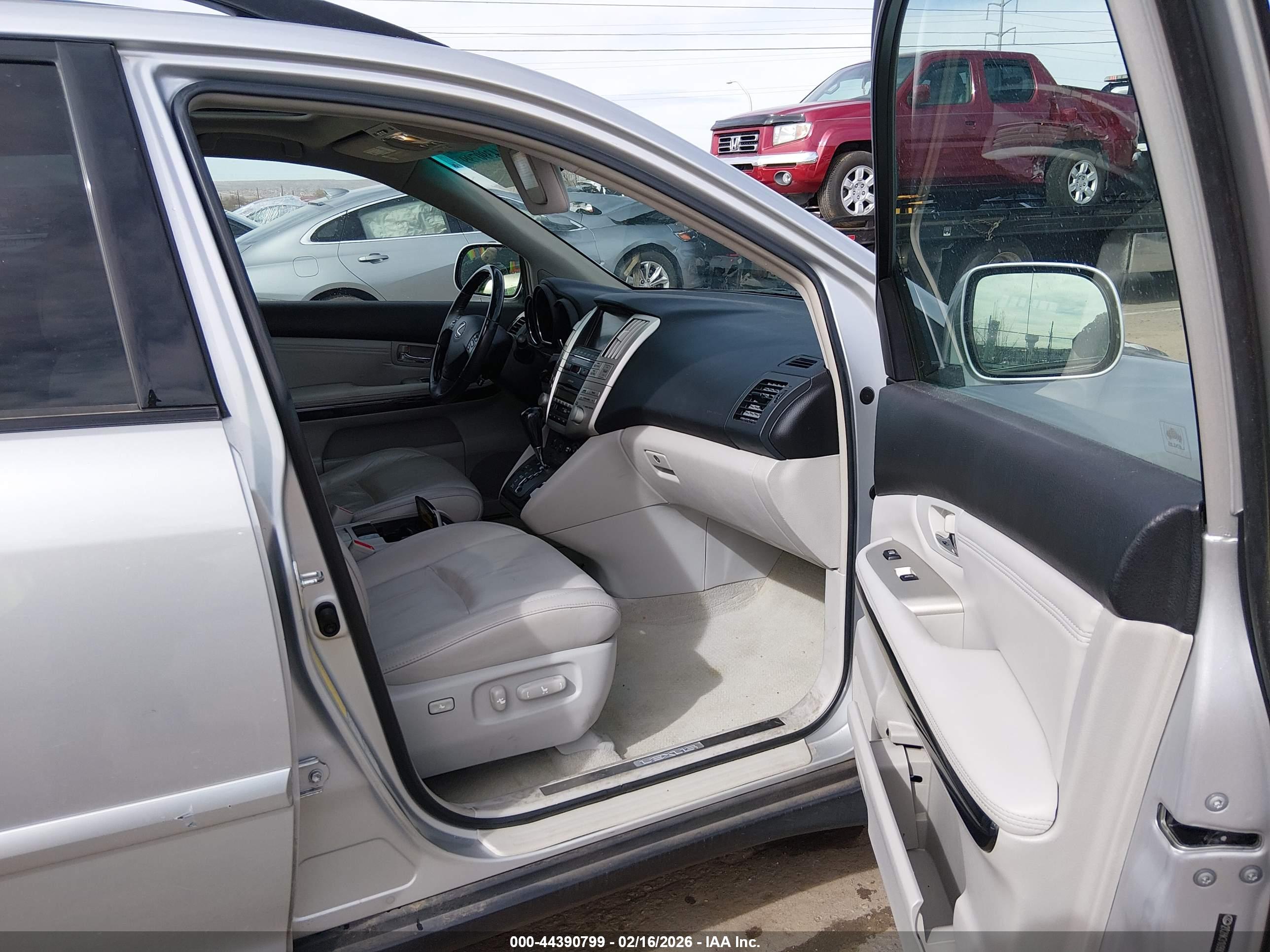LEXUS RX image 5