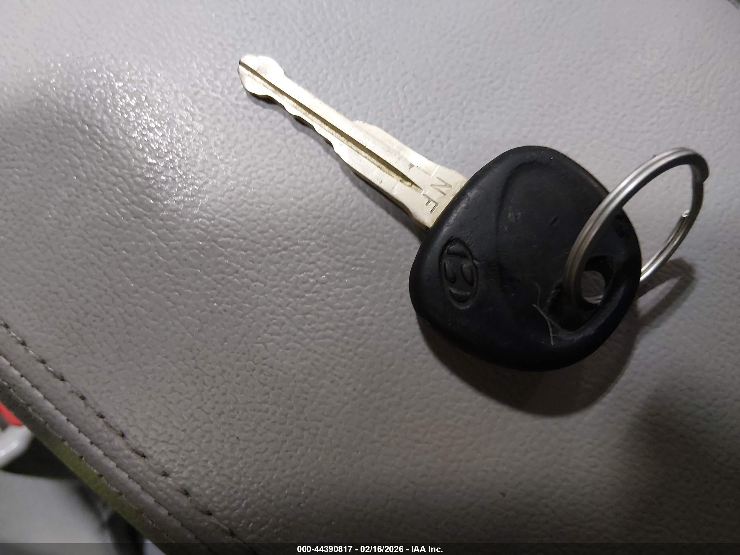 HYUNDAI SONATA image 11