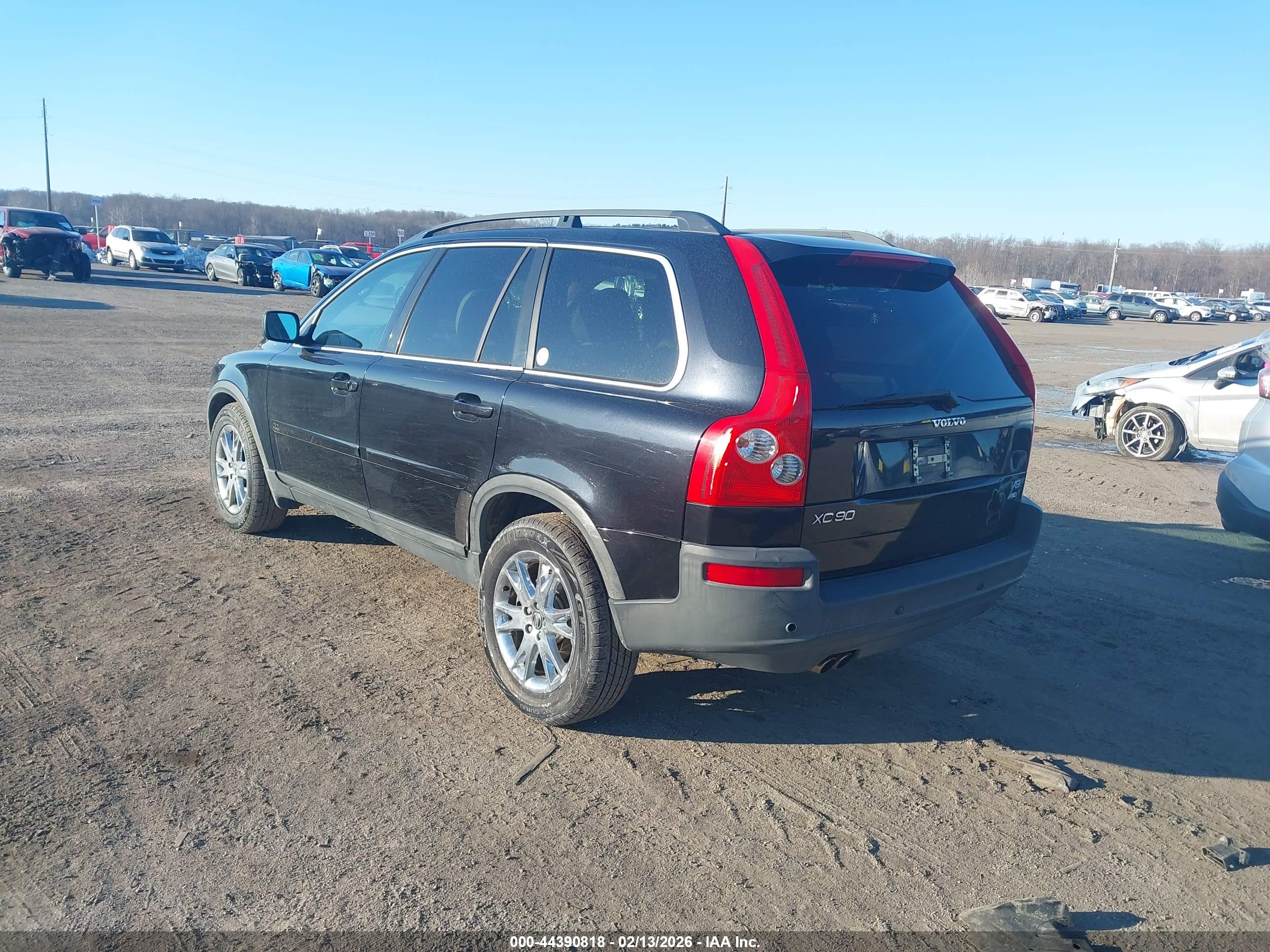 VOLVO XC90 image 3