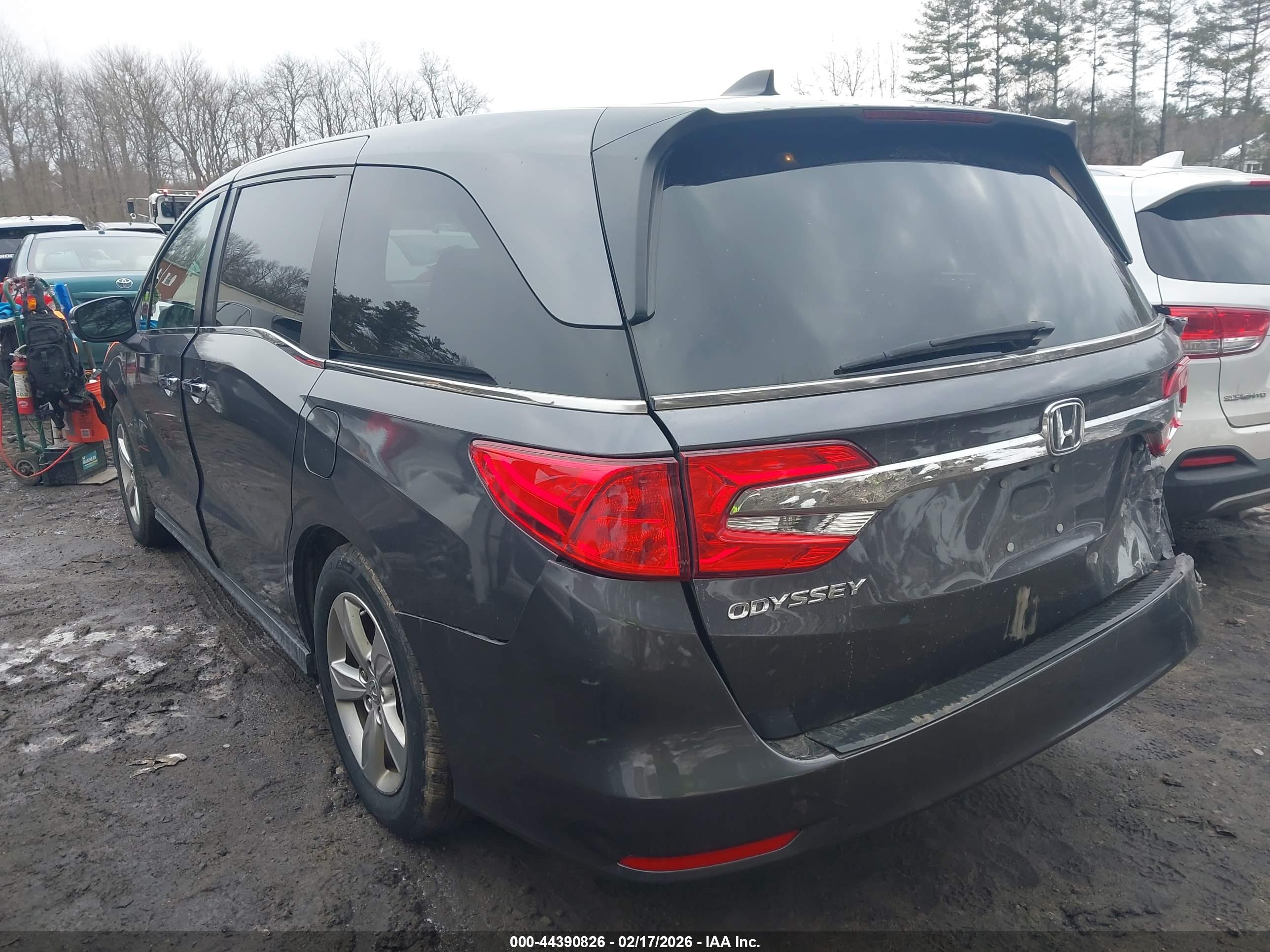 HONDA ODYSSEY image 3