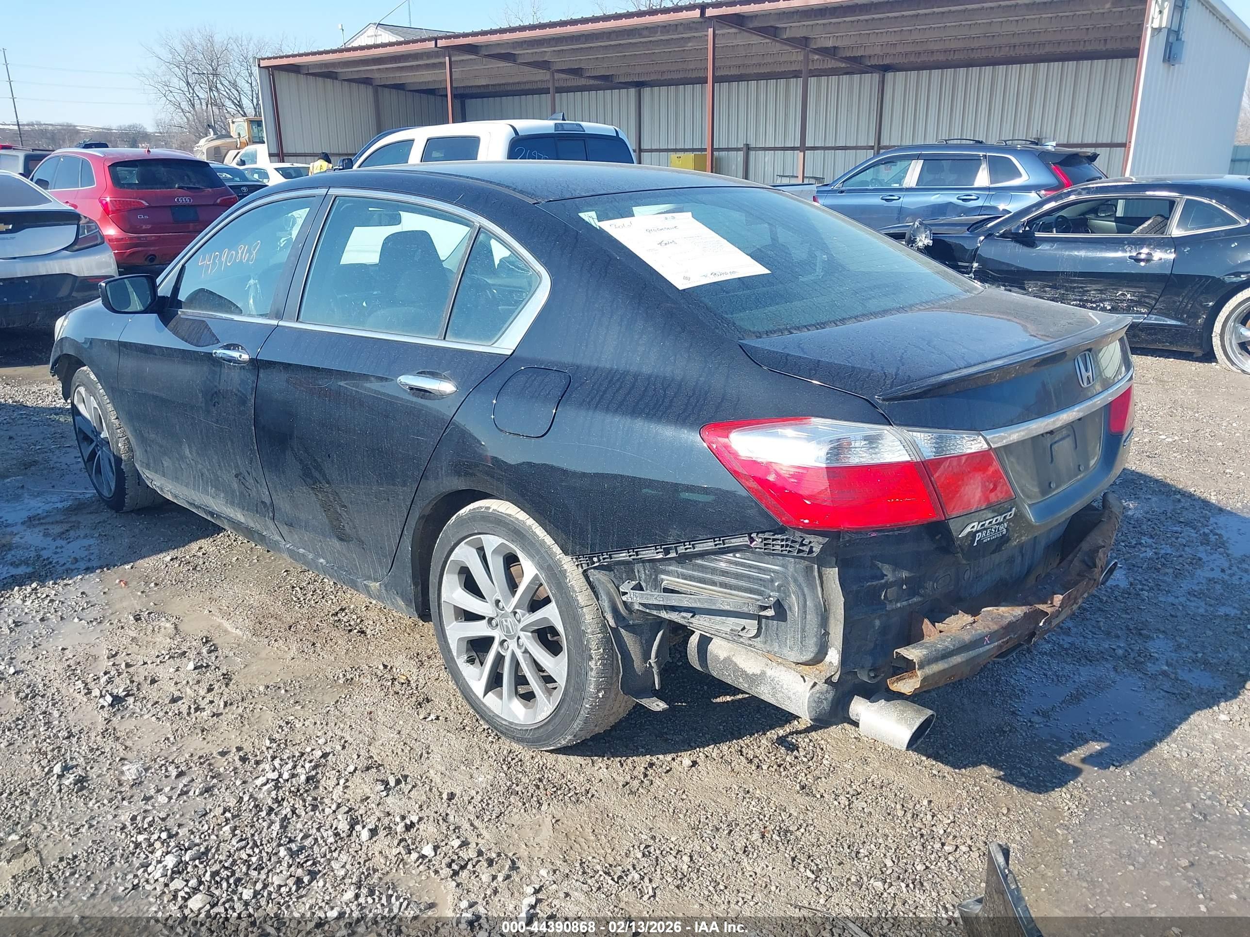 HONDA ACCORD image 3