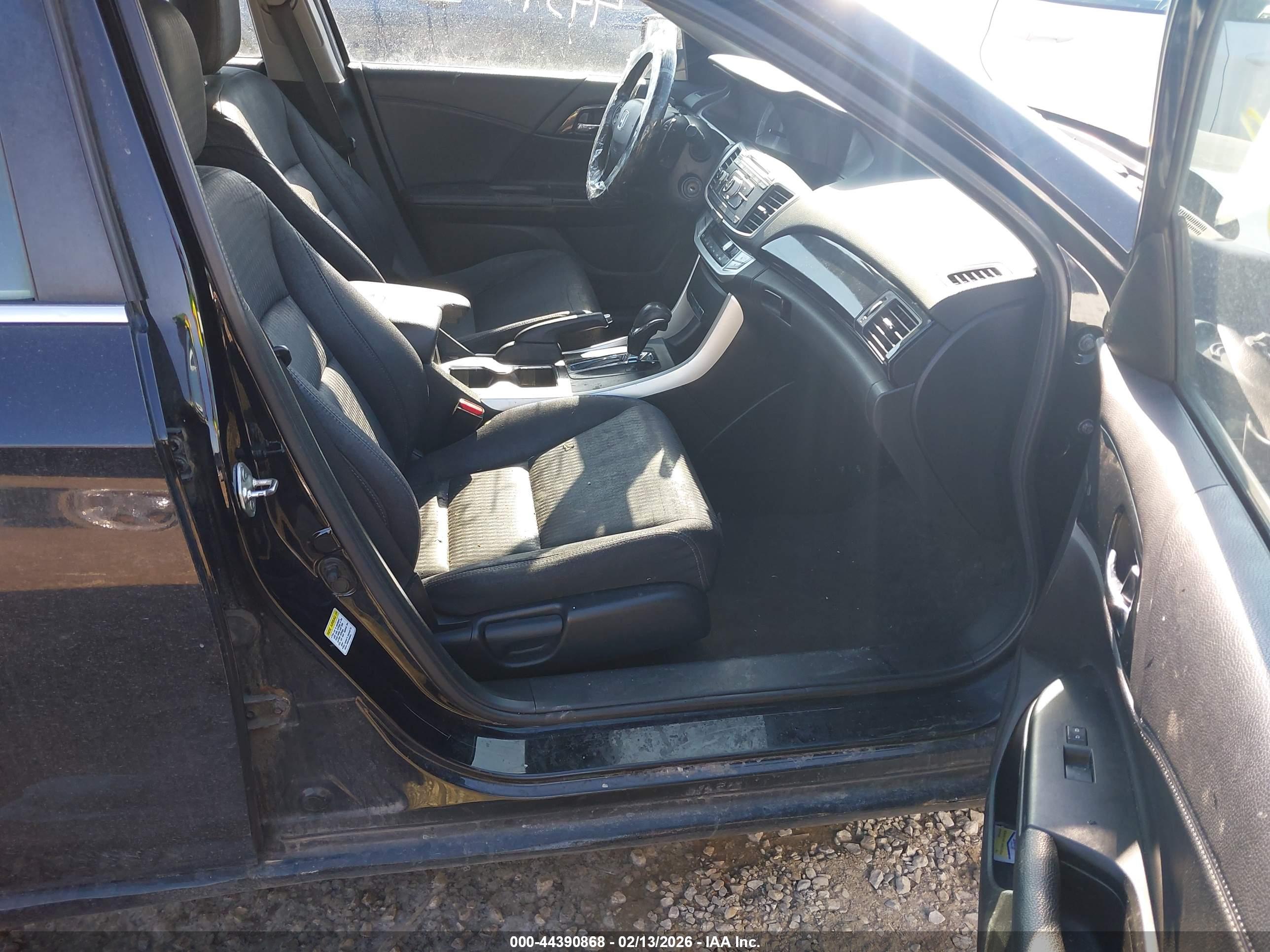 HONDA ACCORD image 5