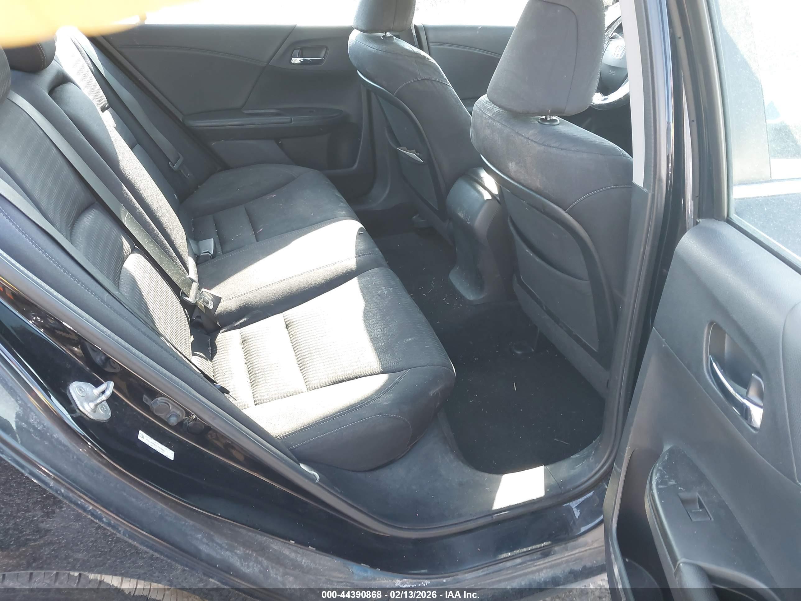 HONDA ACCORD image 8