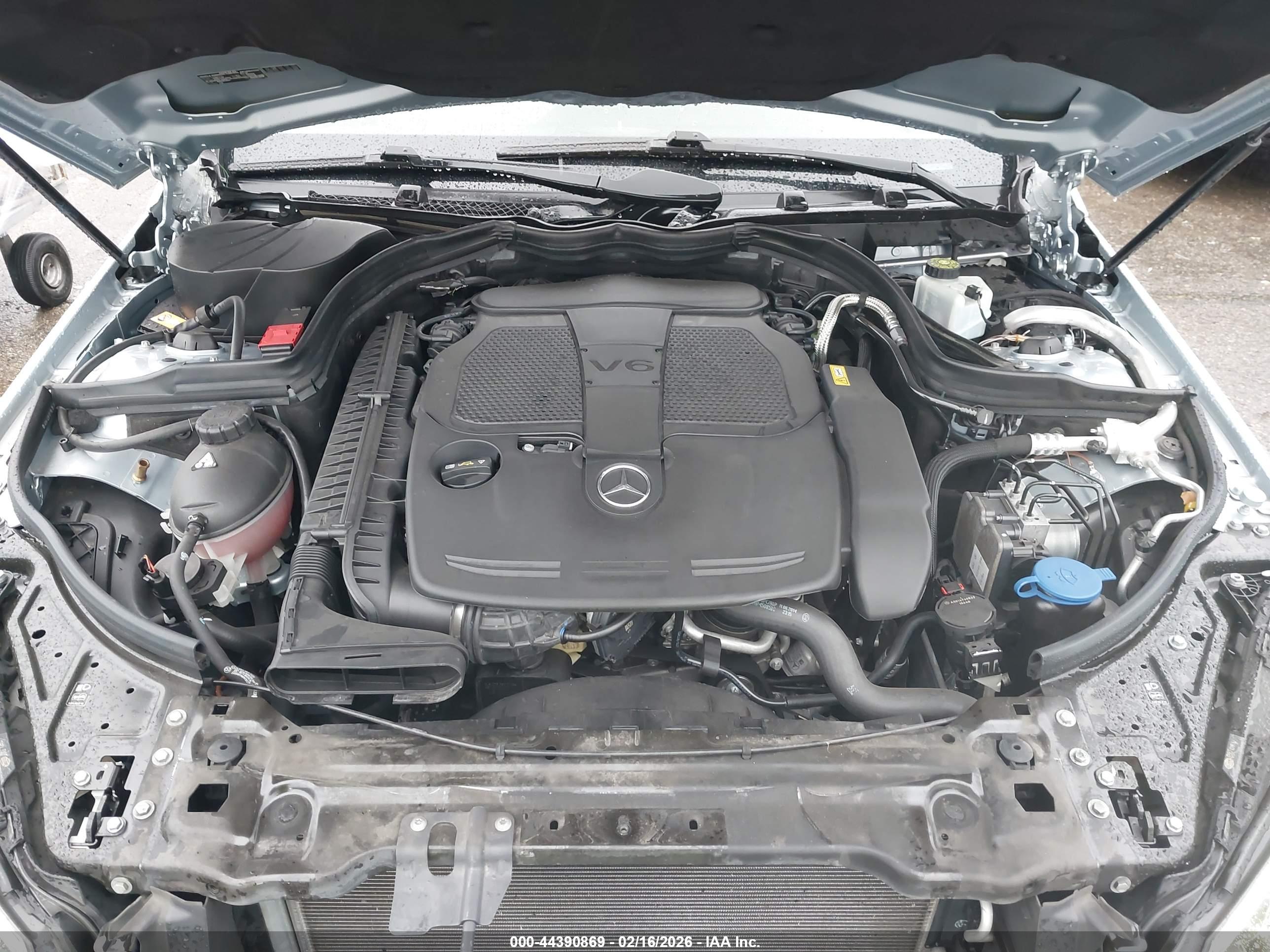 MERCEDES-BENZ E image 10