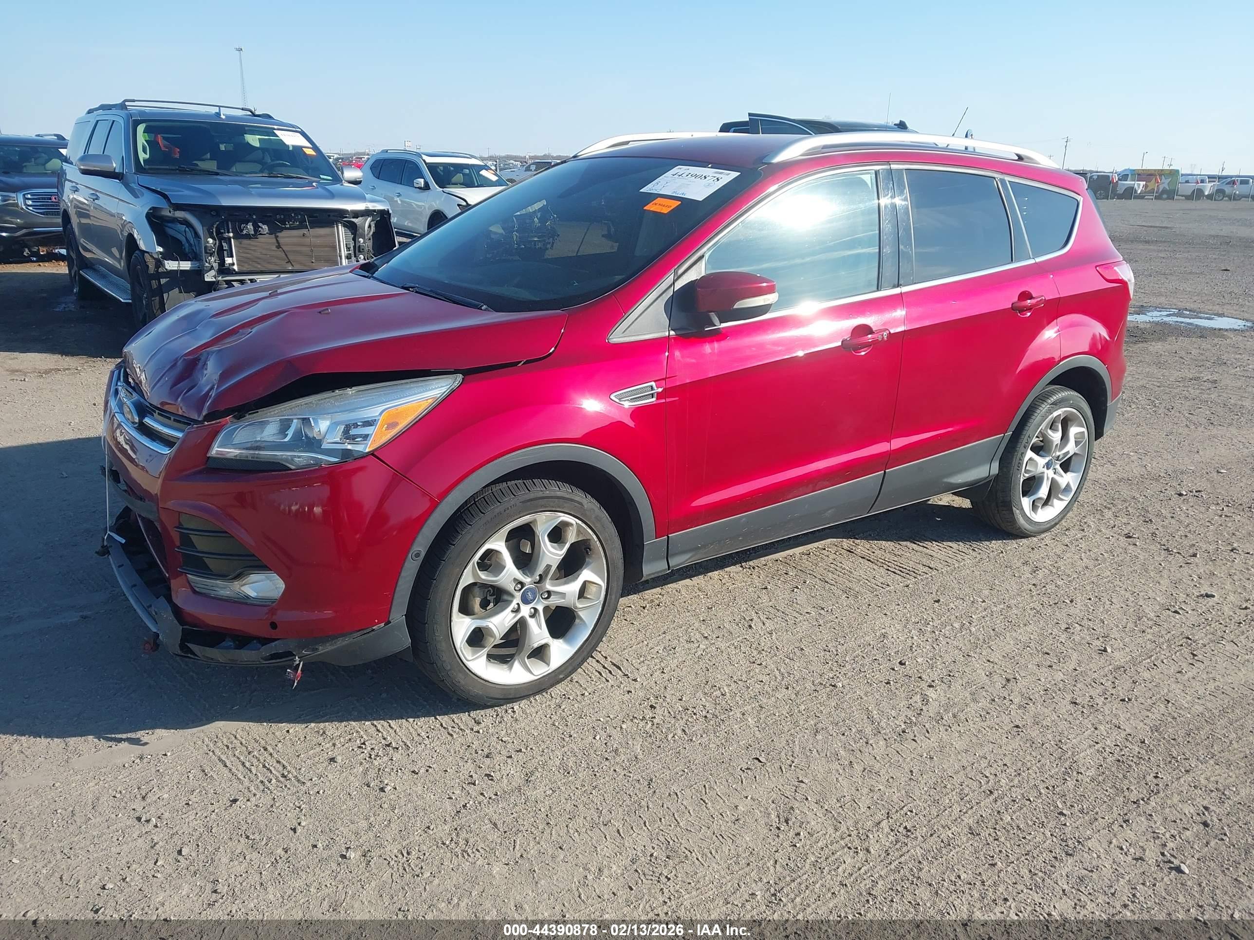 FORD ESCAPE image 2
