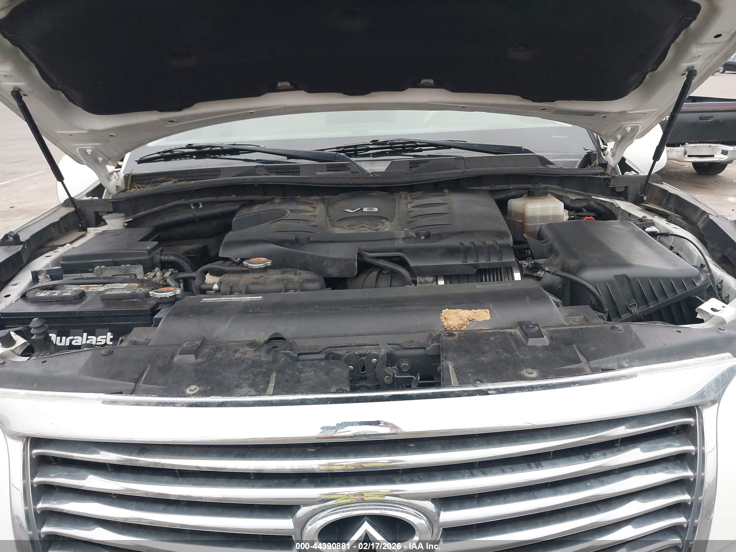 INFINITI QX56 image 10