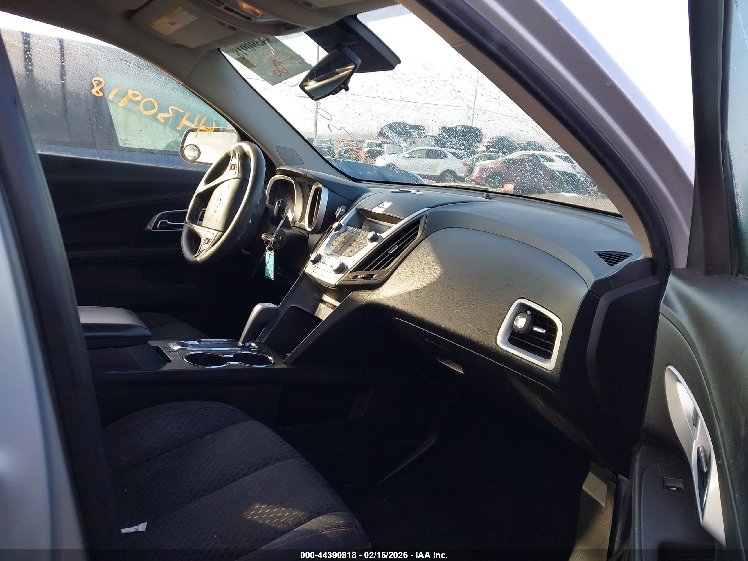 CHEVROLET EQUINOX image 5