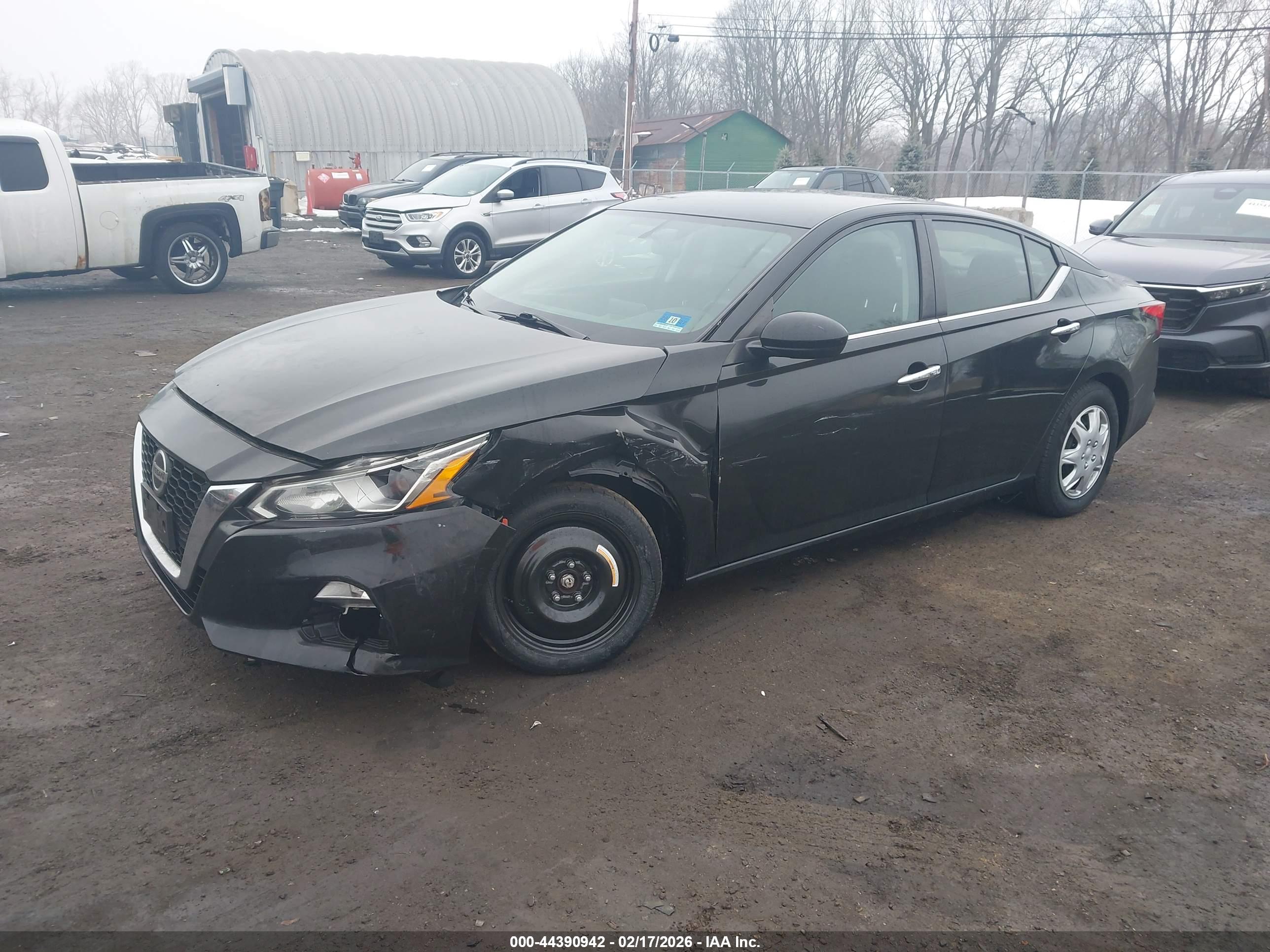 NISSAN ALTIMA image 2