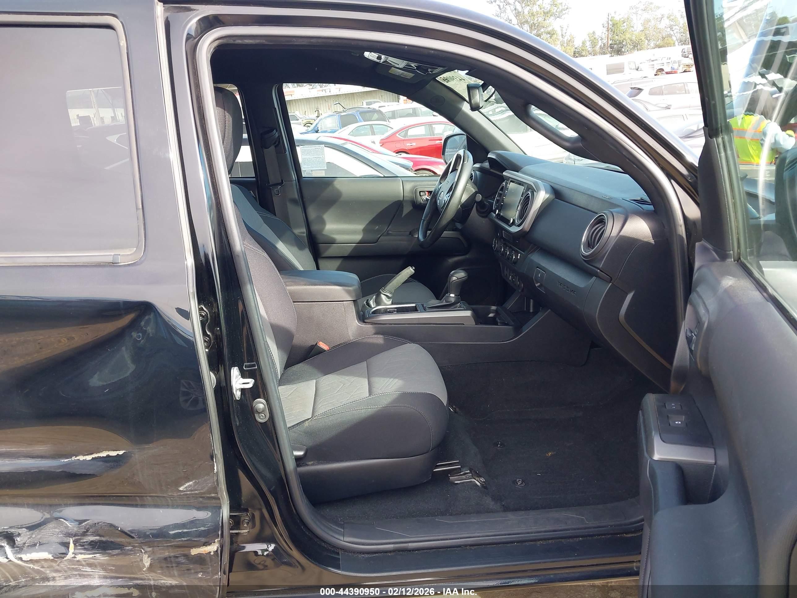 TOYOTA TACOMA image 5