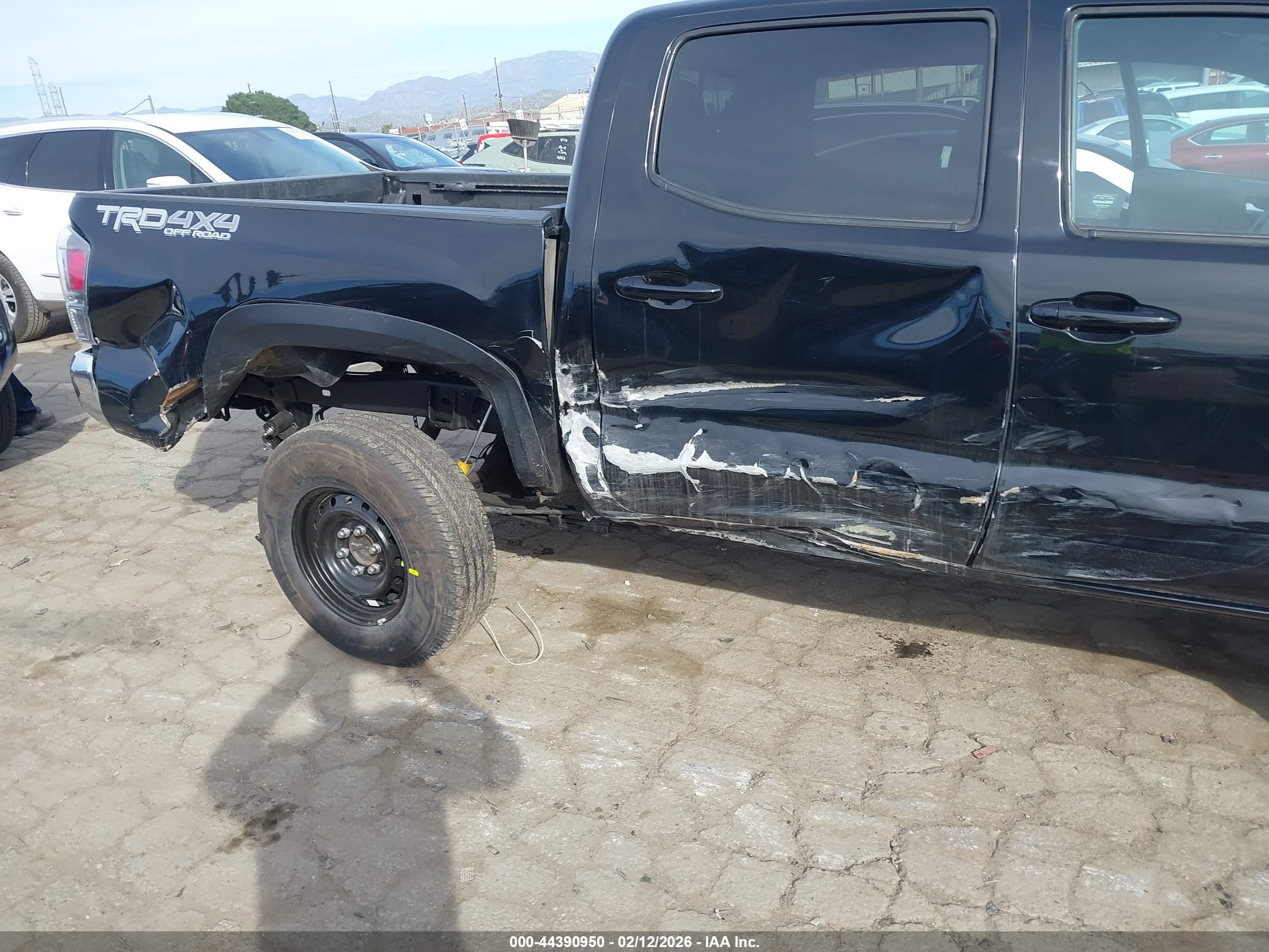 TOYOTA TACOMA image 6
