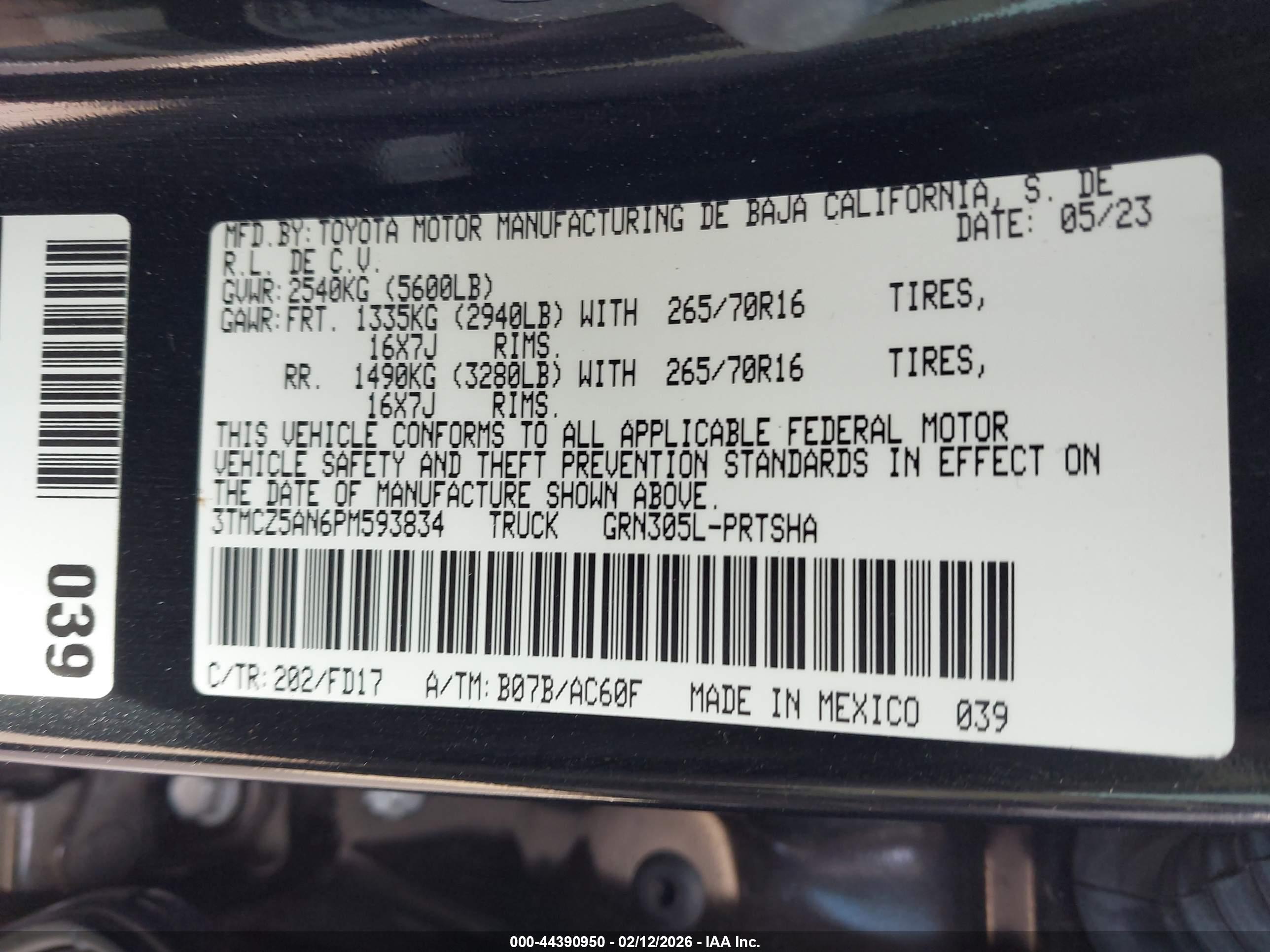 TOYOTA TACOMA image 9