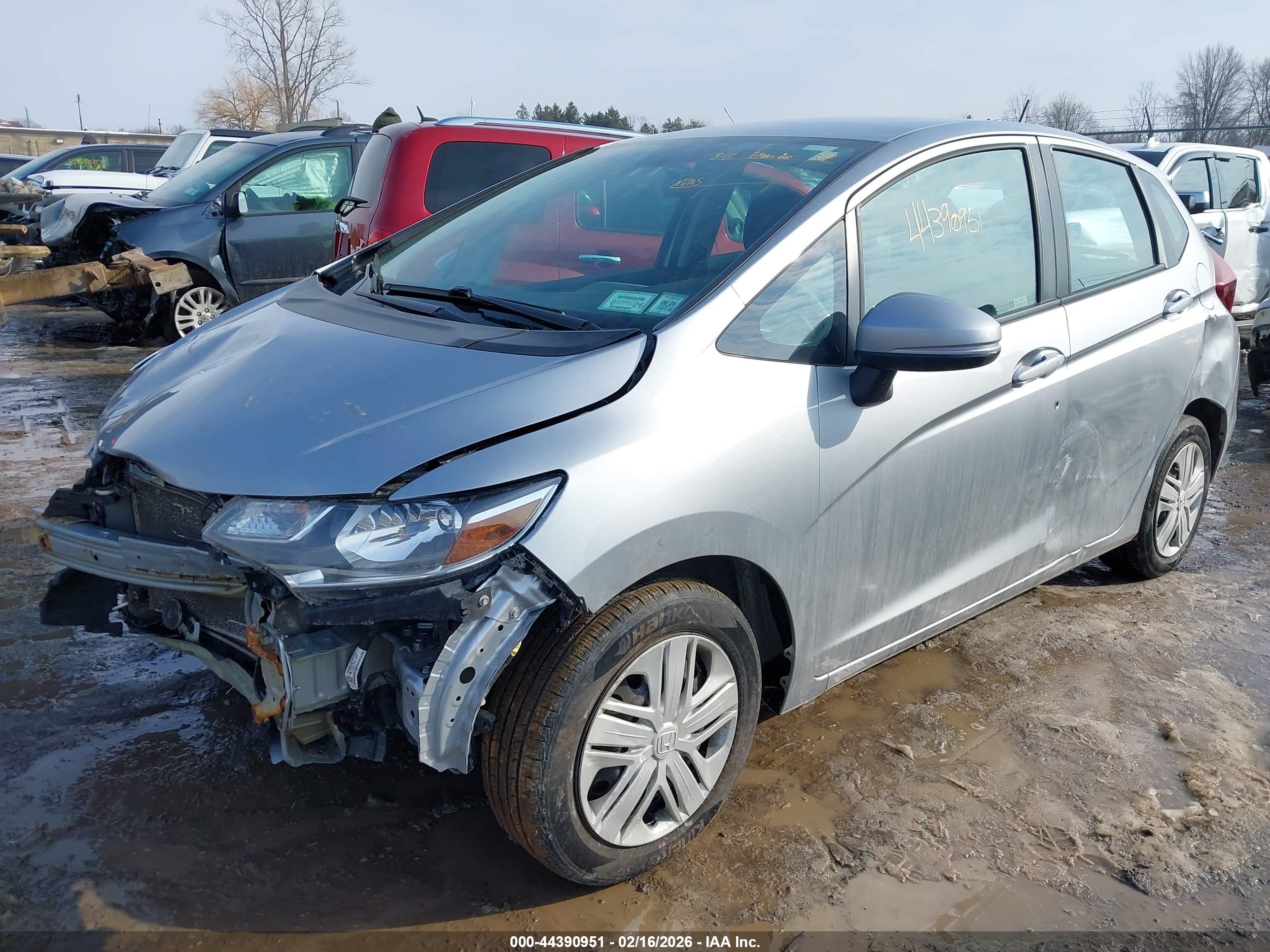 HONDA FIT image 2
