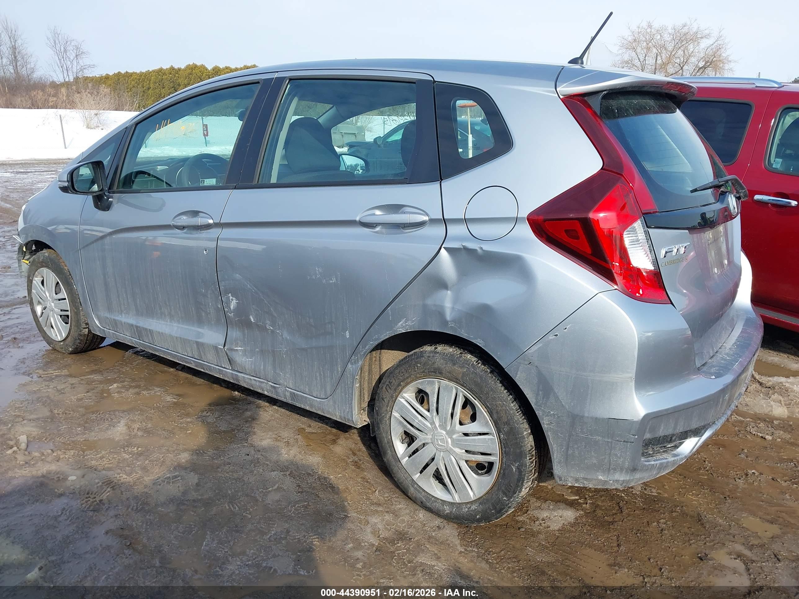 HONDA FIT image 3