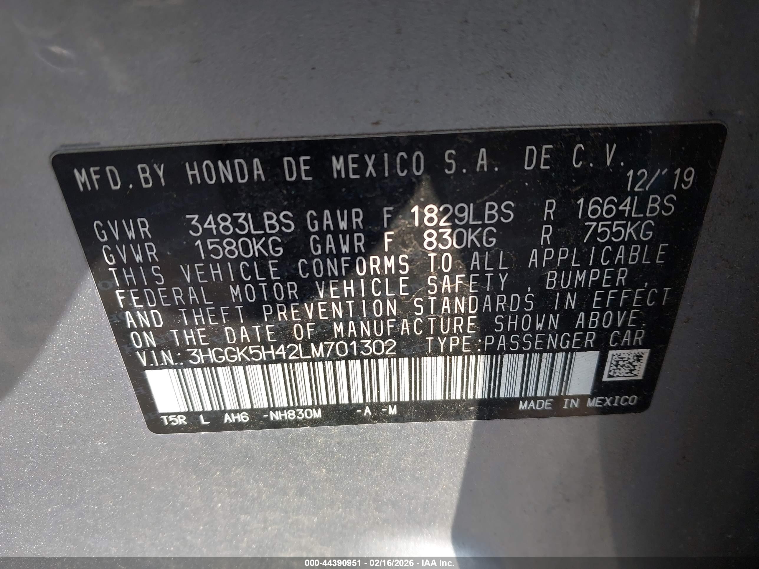 HONDA FIT image 9