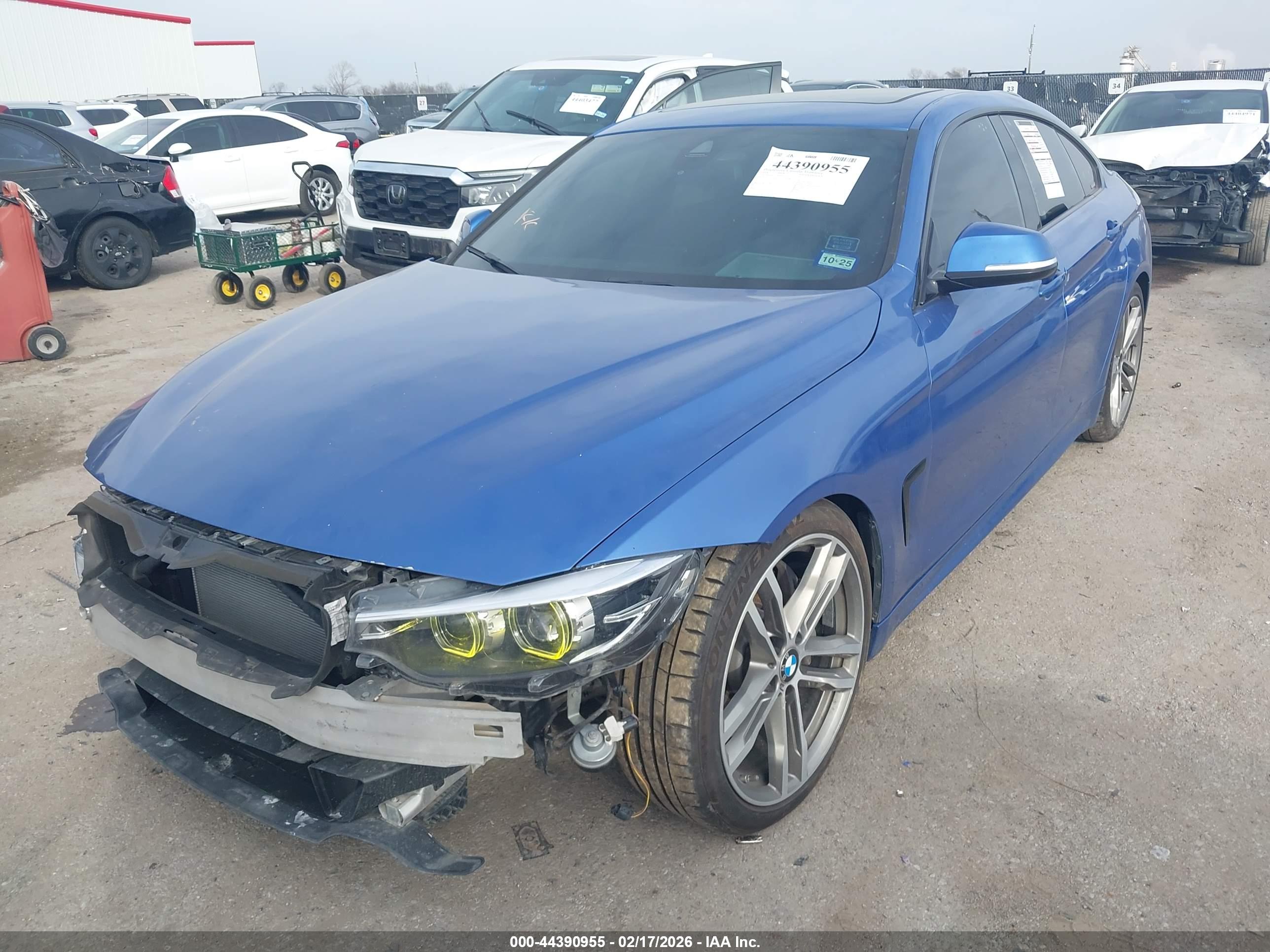 BMW 440I image 2