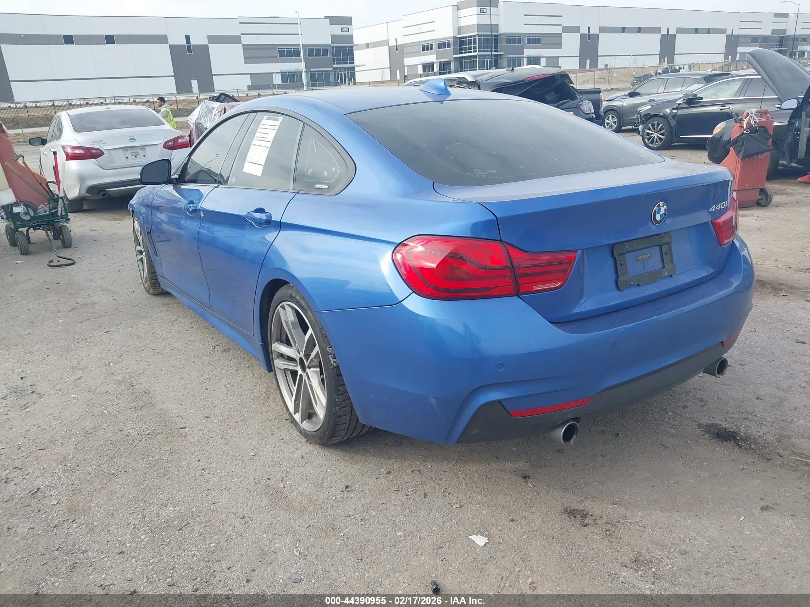BMW 440I image 3