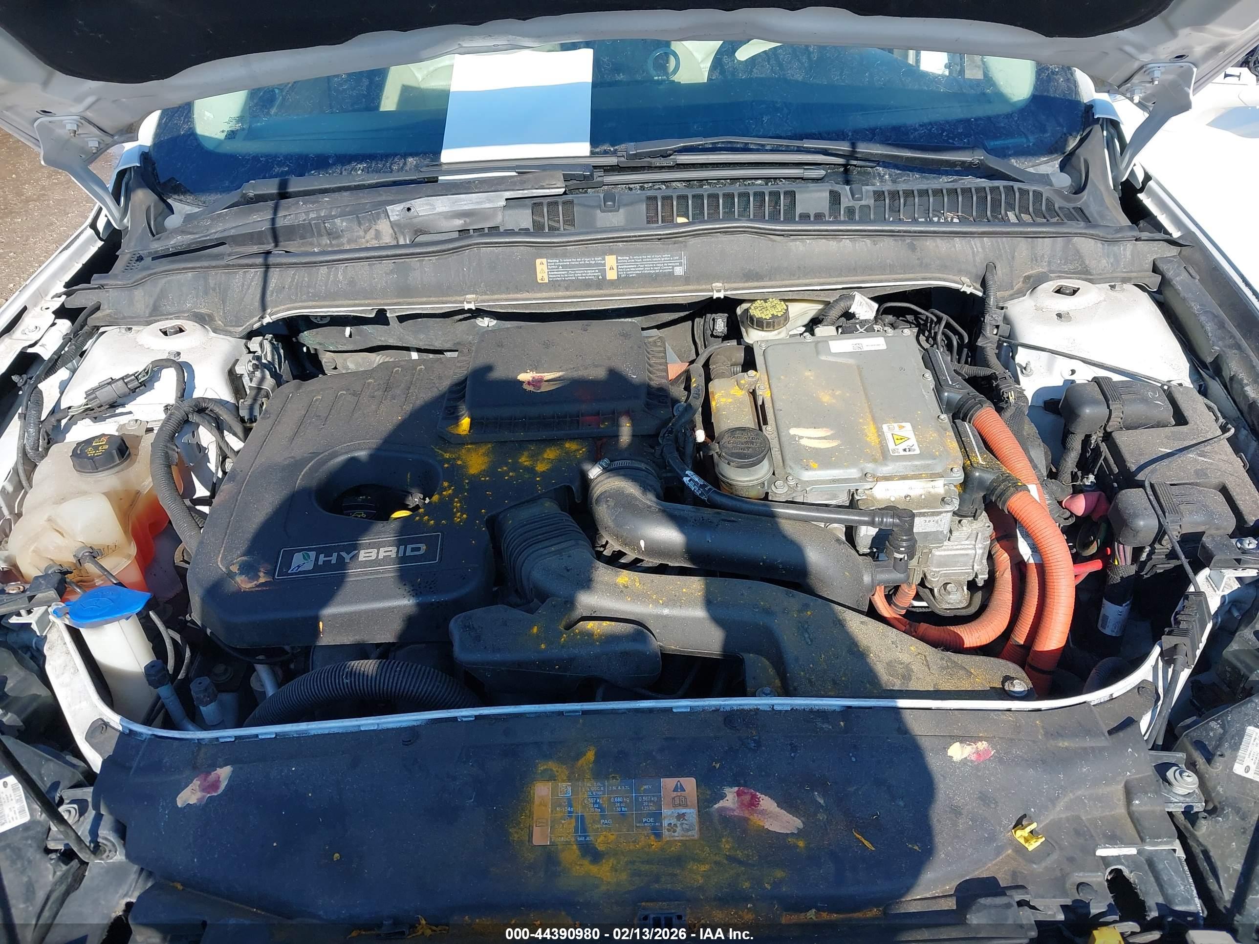 FORD FUSION image 10