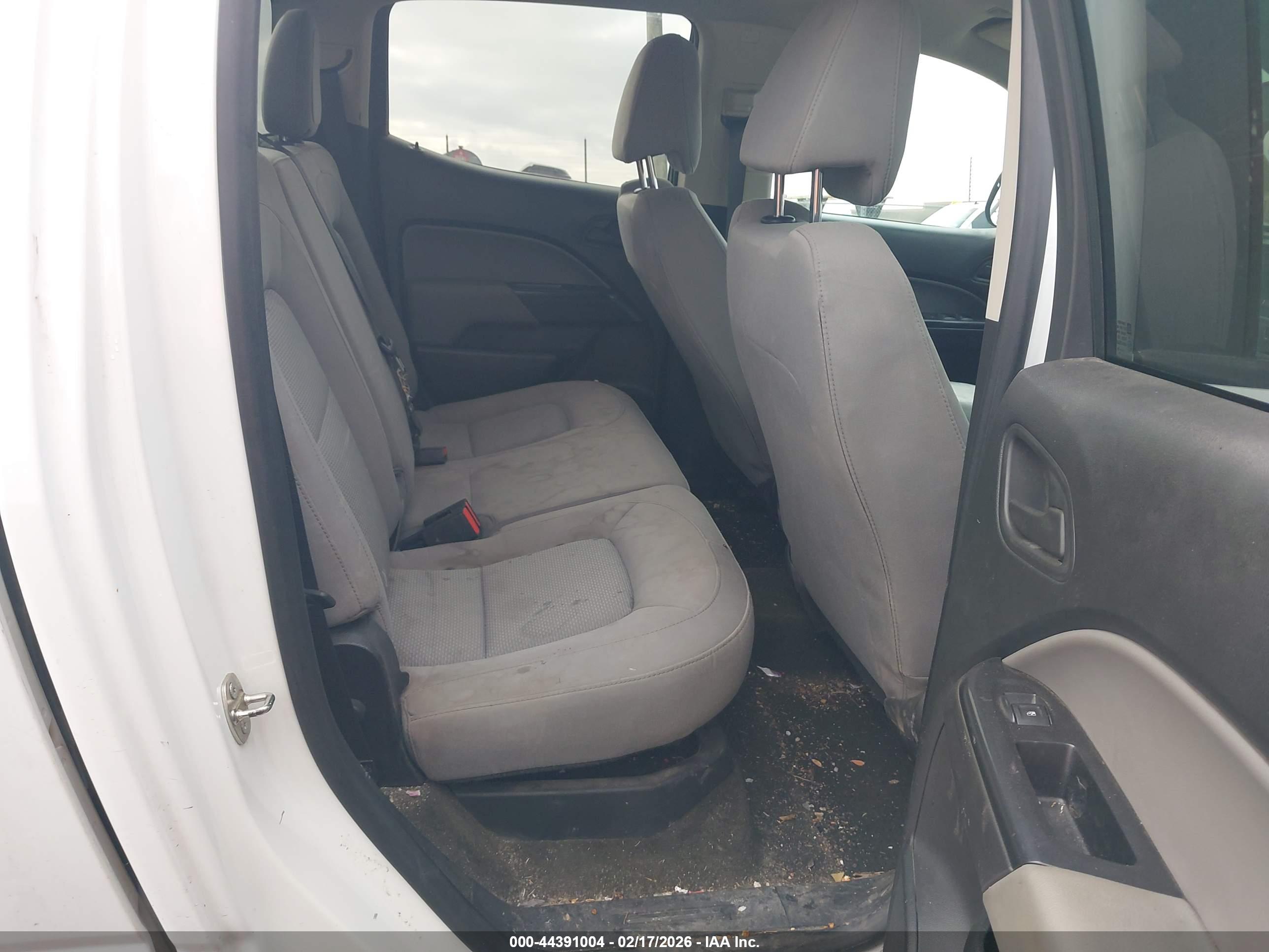 CHEVROLET COLORADO image 8
