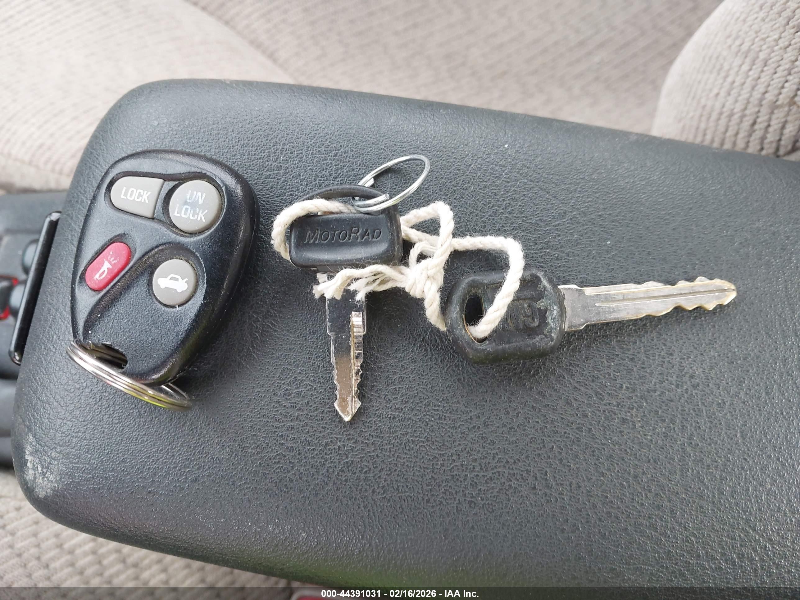 CHEVROLET CAVALIER image 11