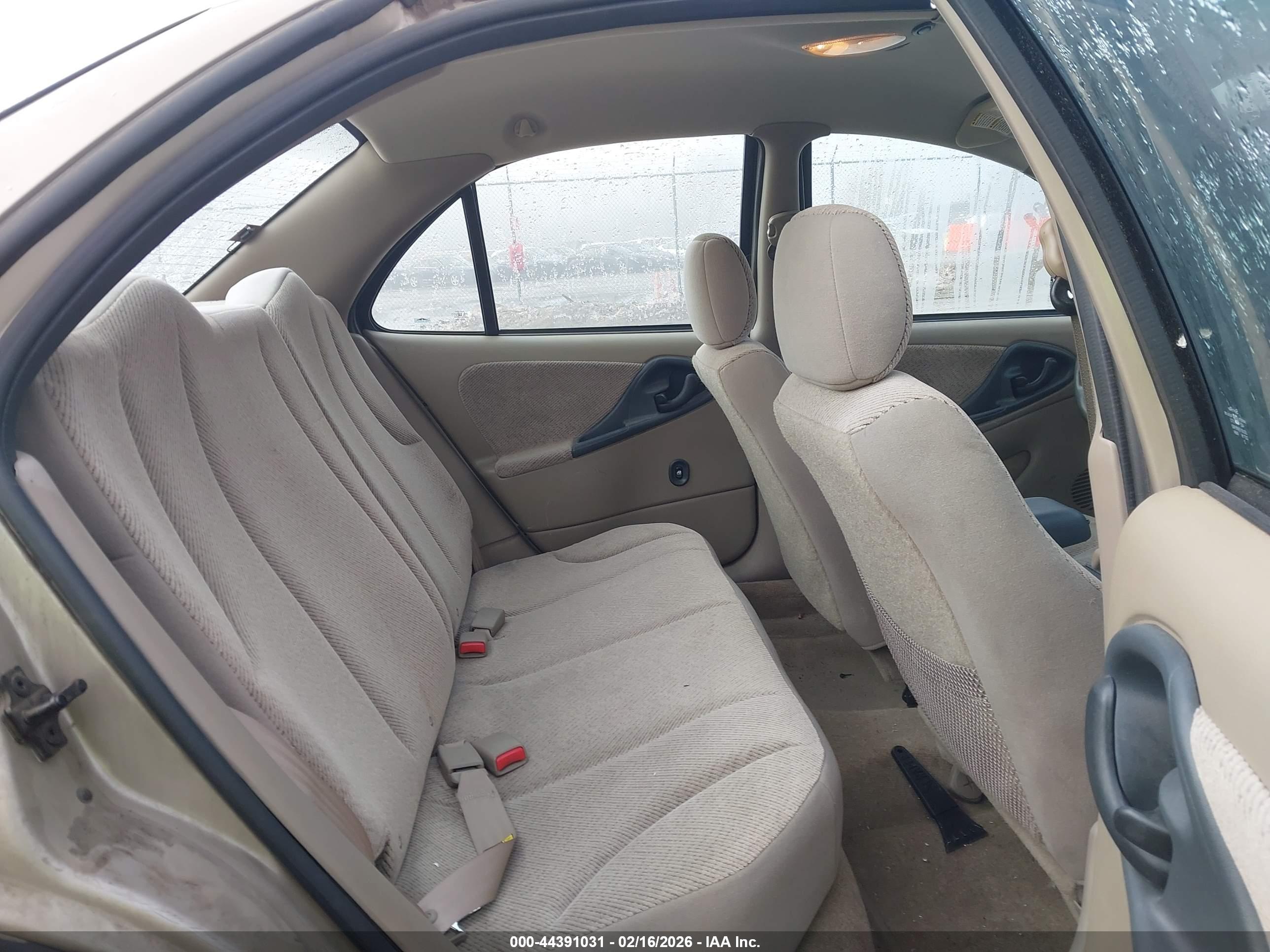 CHEVROLET CAVALIER image 8