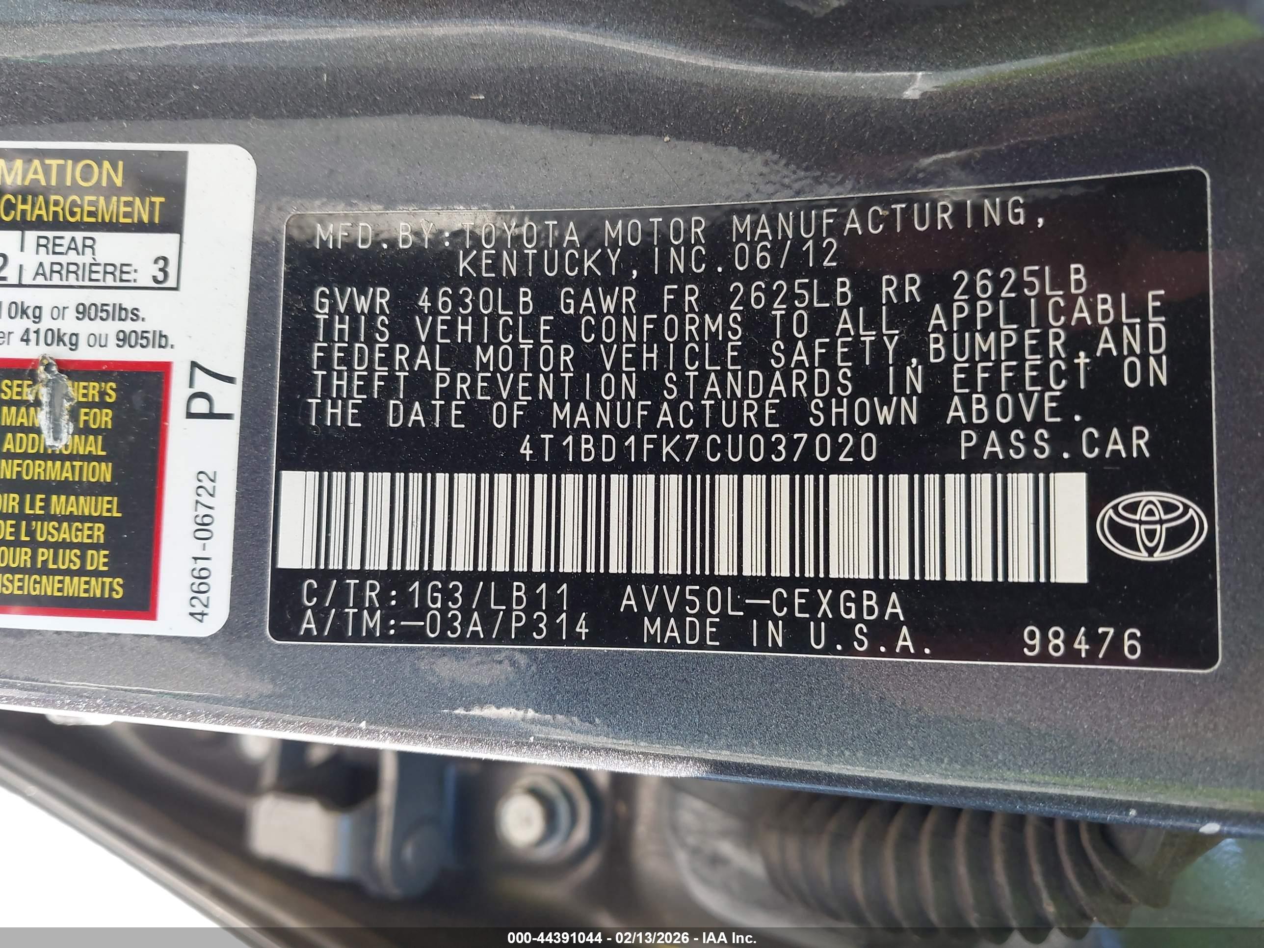 TOYOTA CAMRY image 9