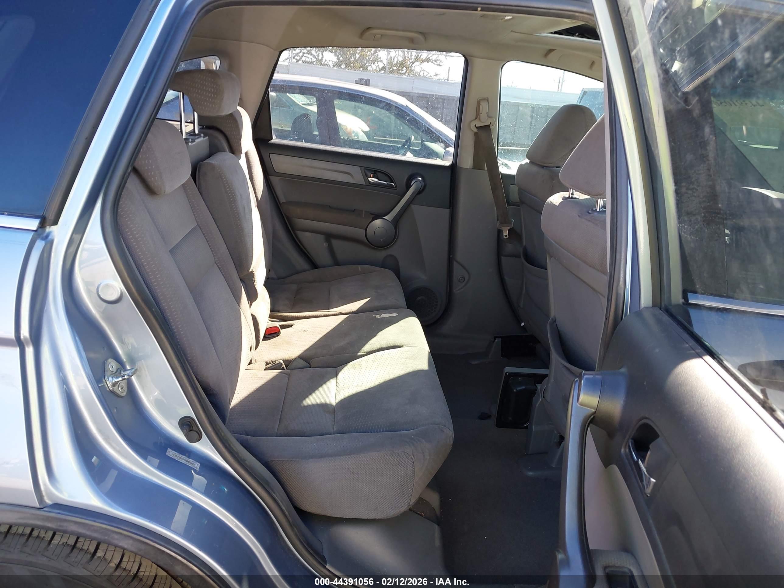 HONDA CR-V image 8