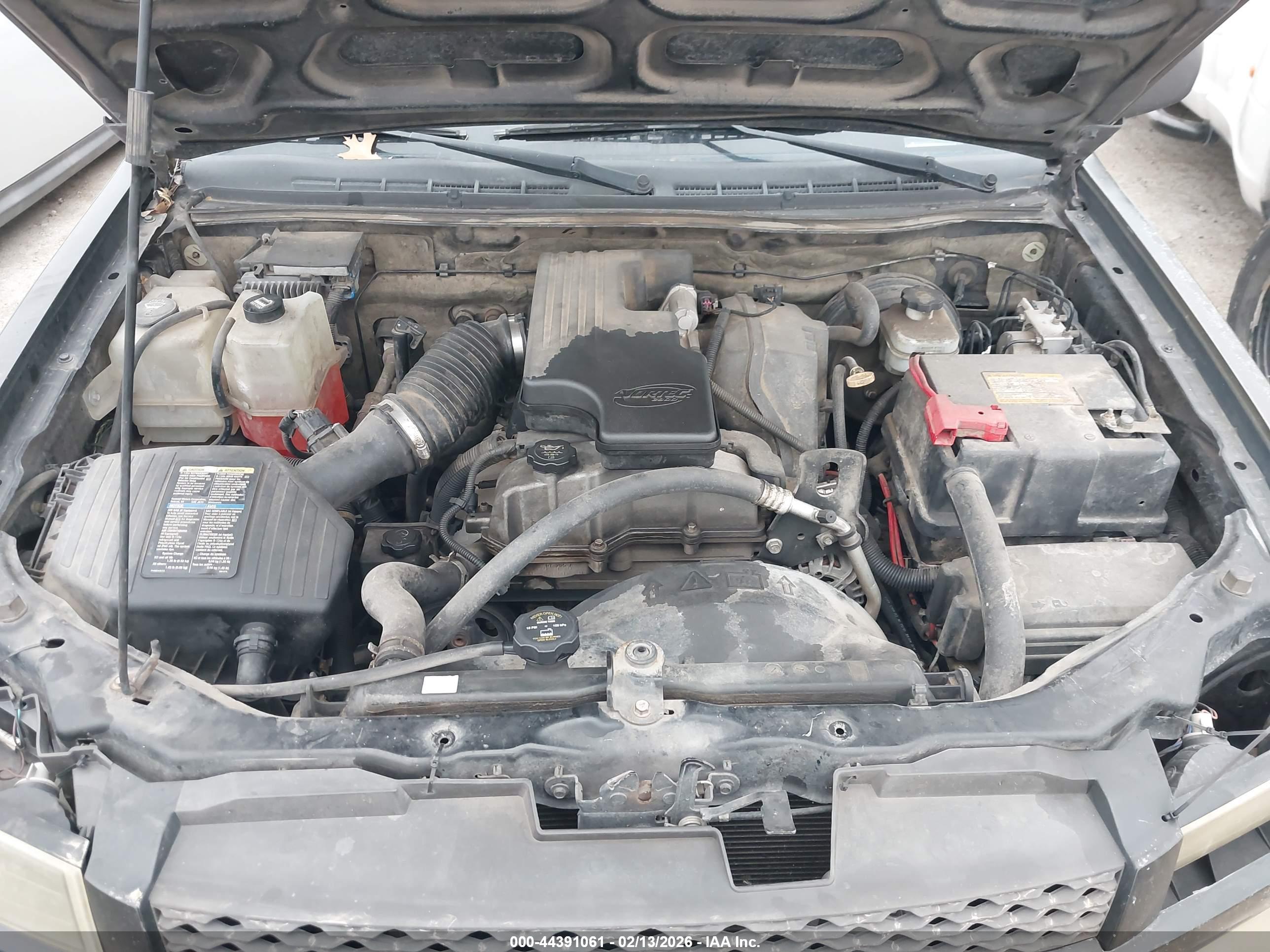 CHEVROLET COLORADO image 10