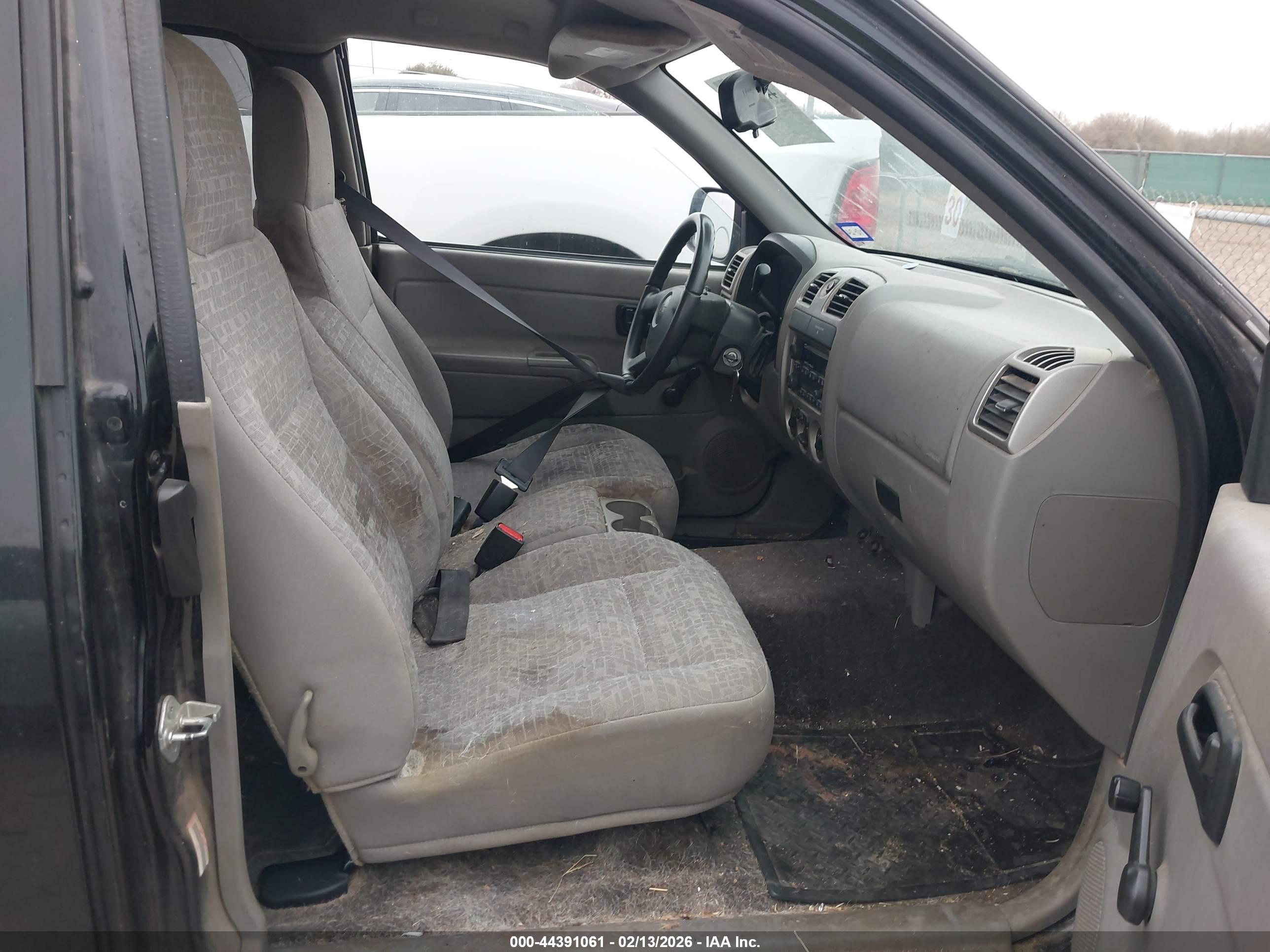 CHEVROLET COLORADO image 5