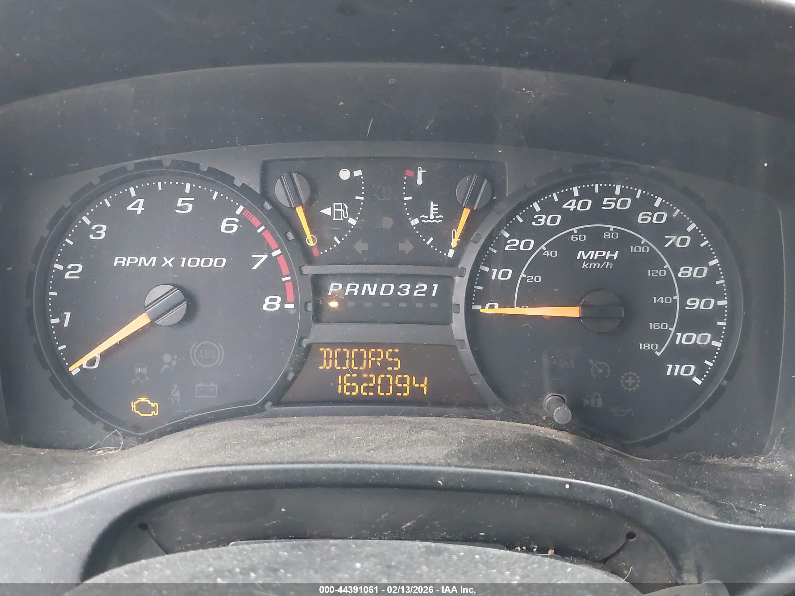 CHEVROLET COLORADO image 7