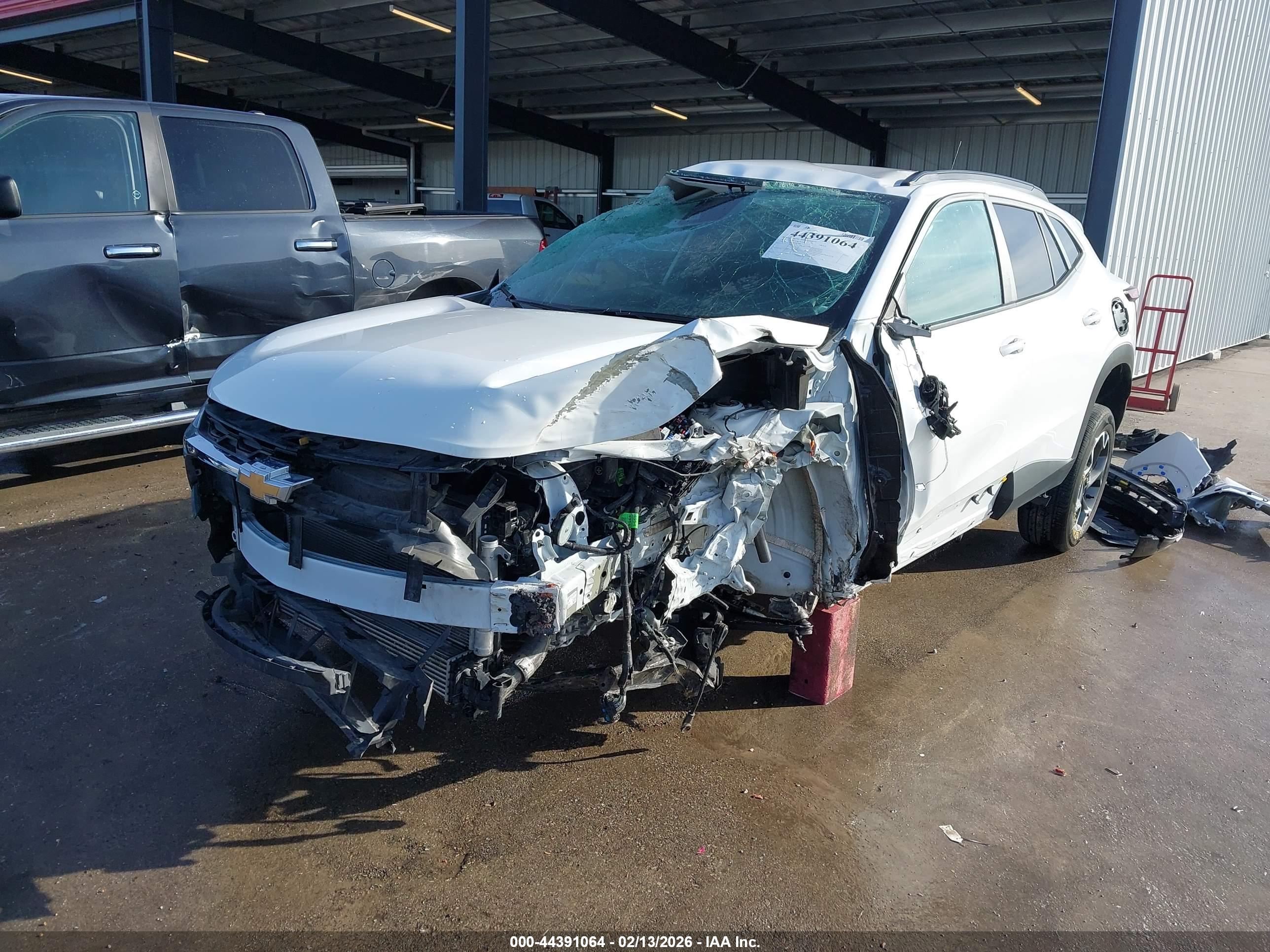 CHEVROLET TRAX image 6