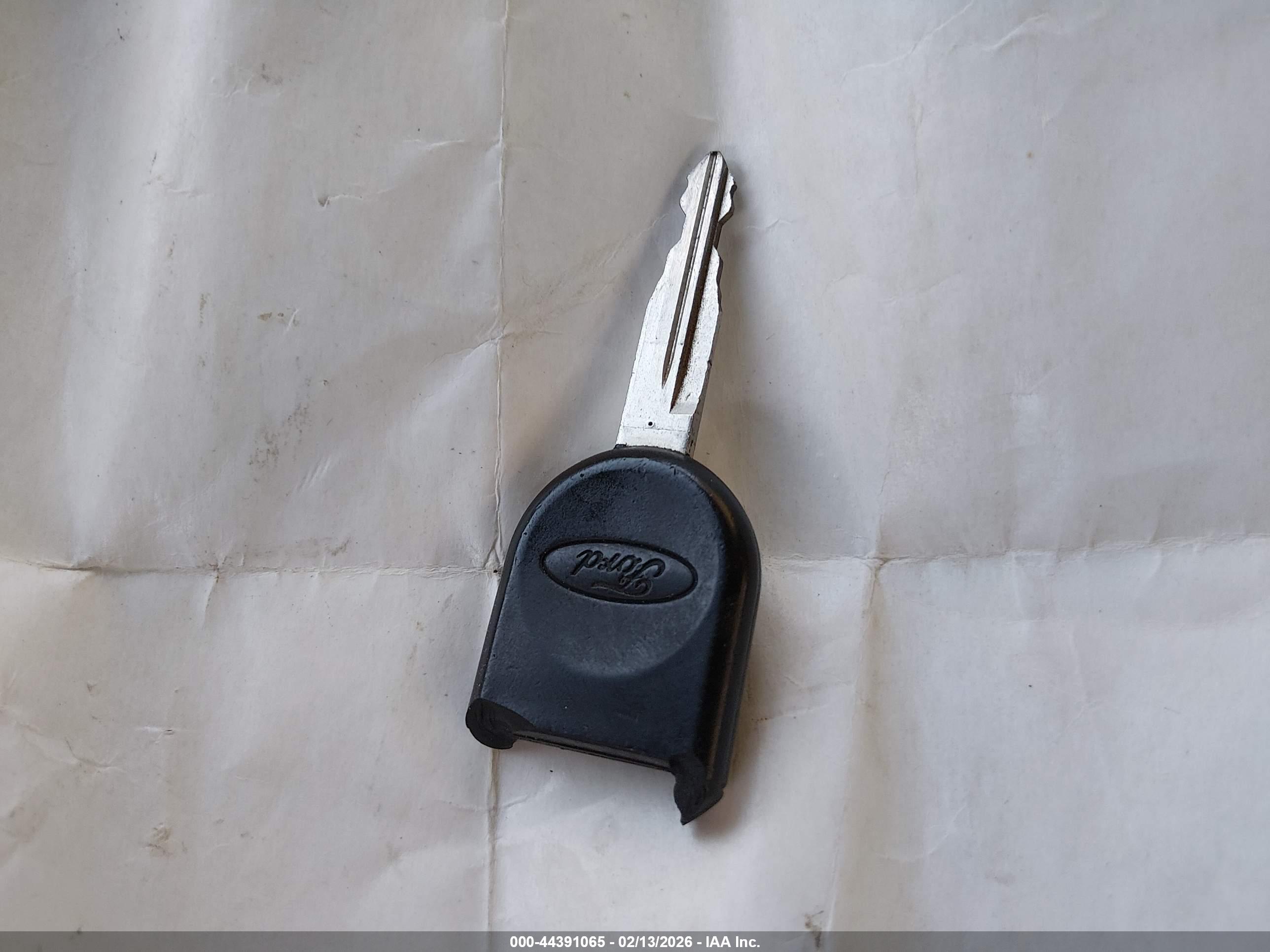 FORD MUSTANG image 11