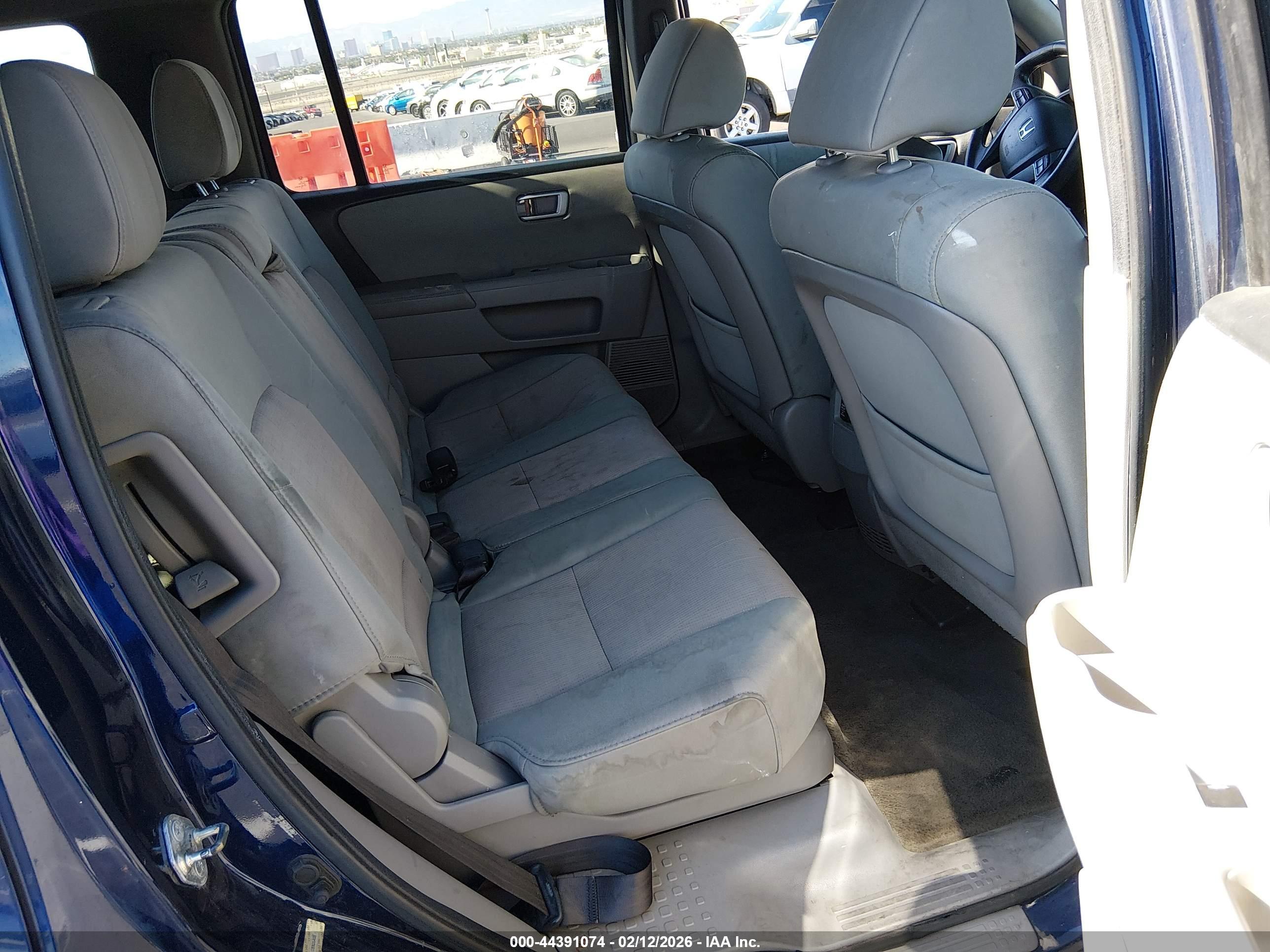 HONDA PILOT image 8
