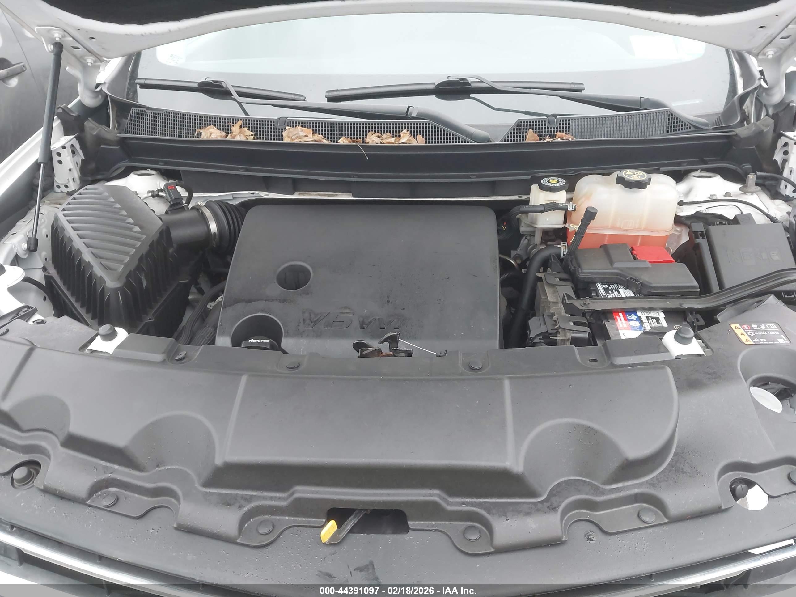 CHEVROLET TRAVERSE image 10