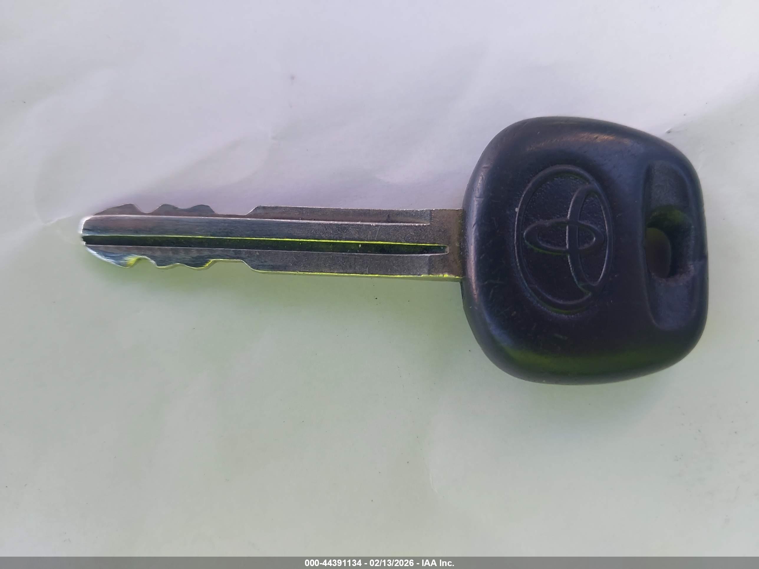 TOYOTA SEQUOIA image 11