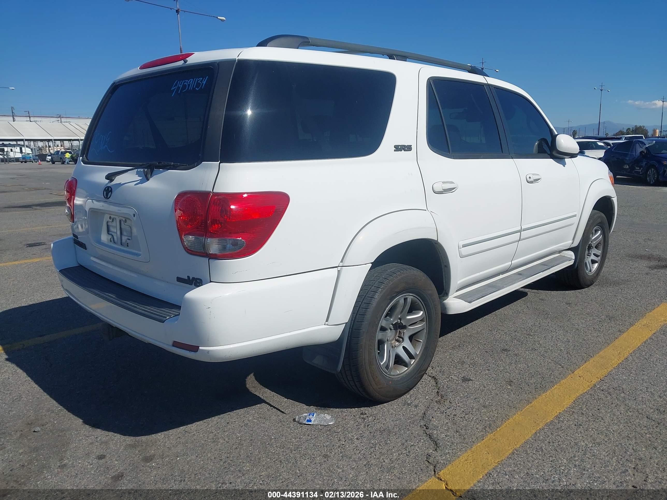 TOYOTA SEQUOIA image 4