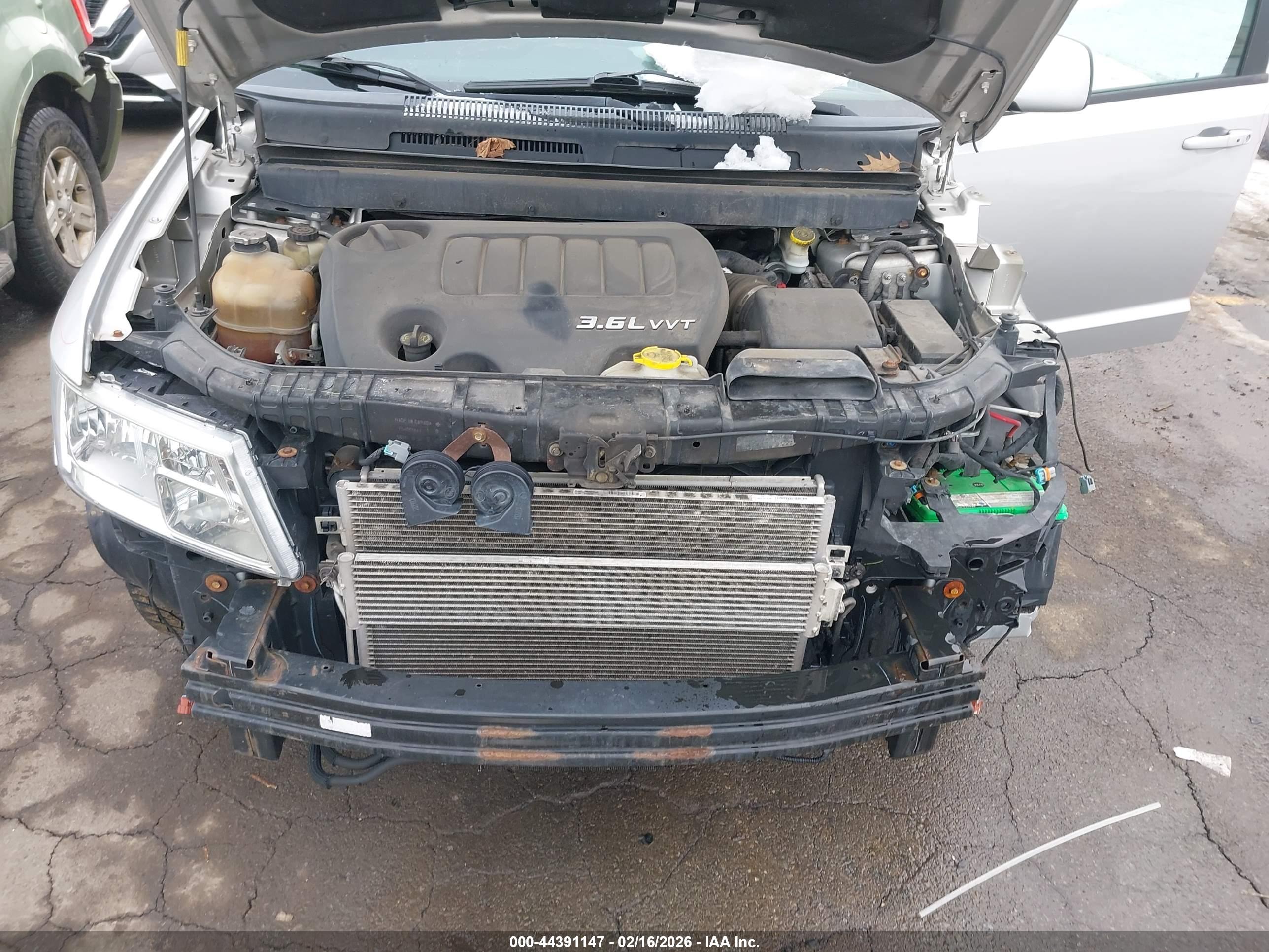DODGE JOURNEY image 6