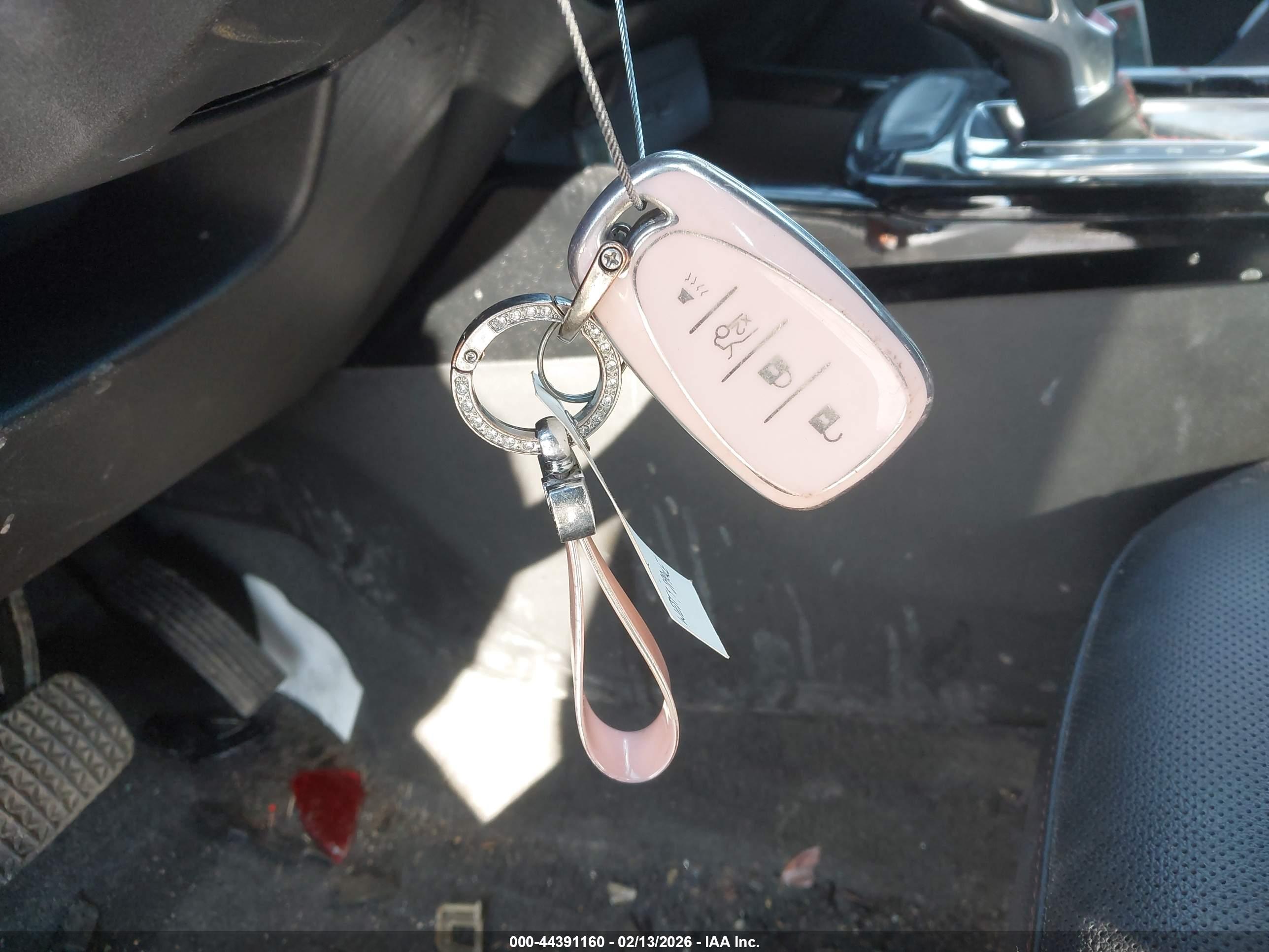 CHEVROLET TRAX image 11