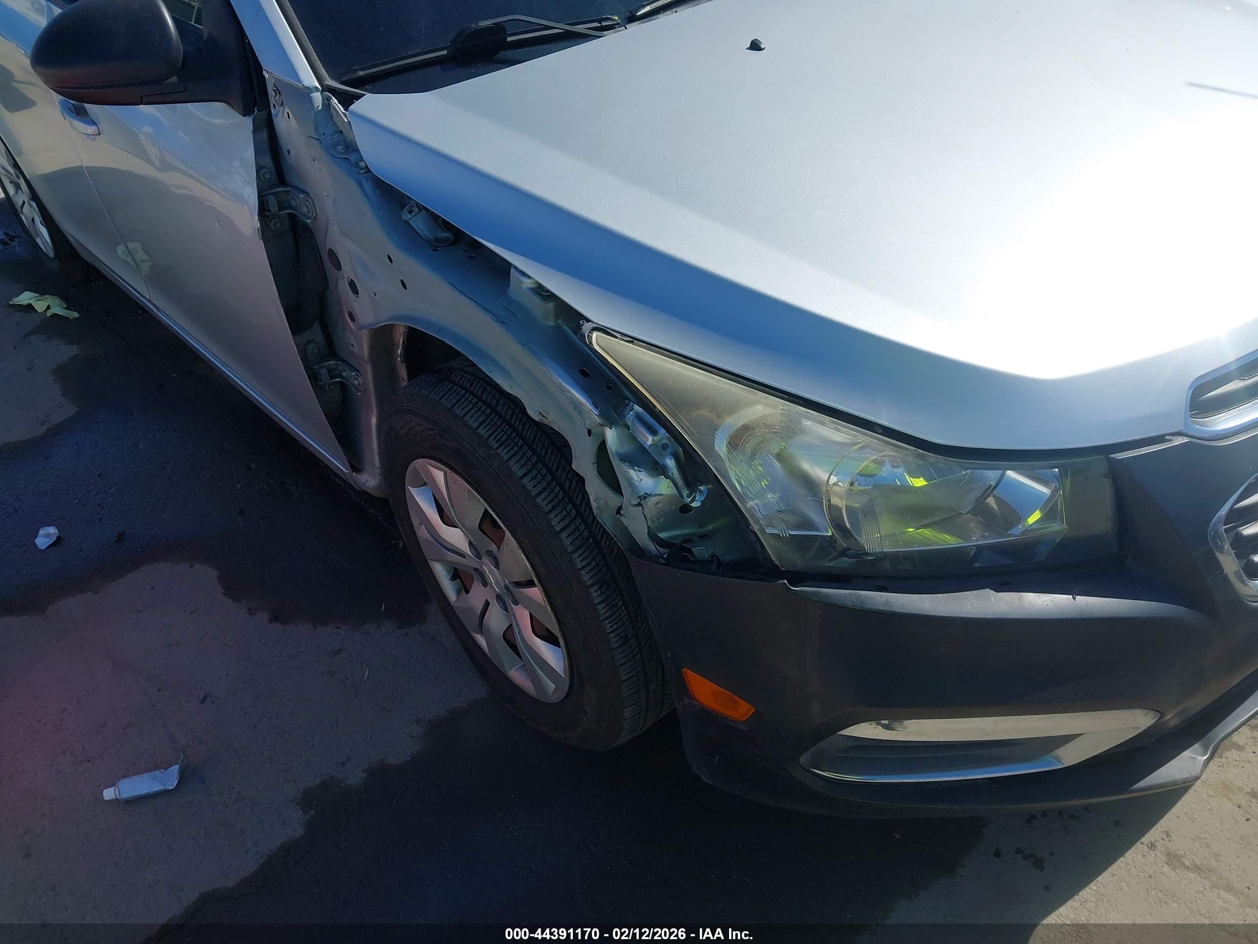 CHEVROLET CRUZE image 6
