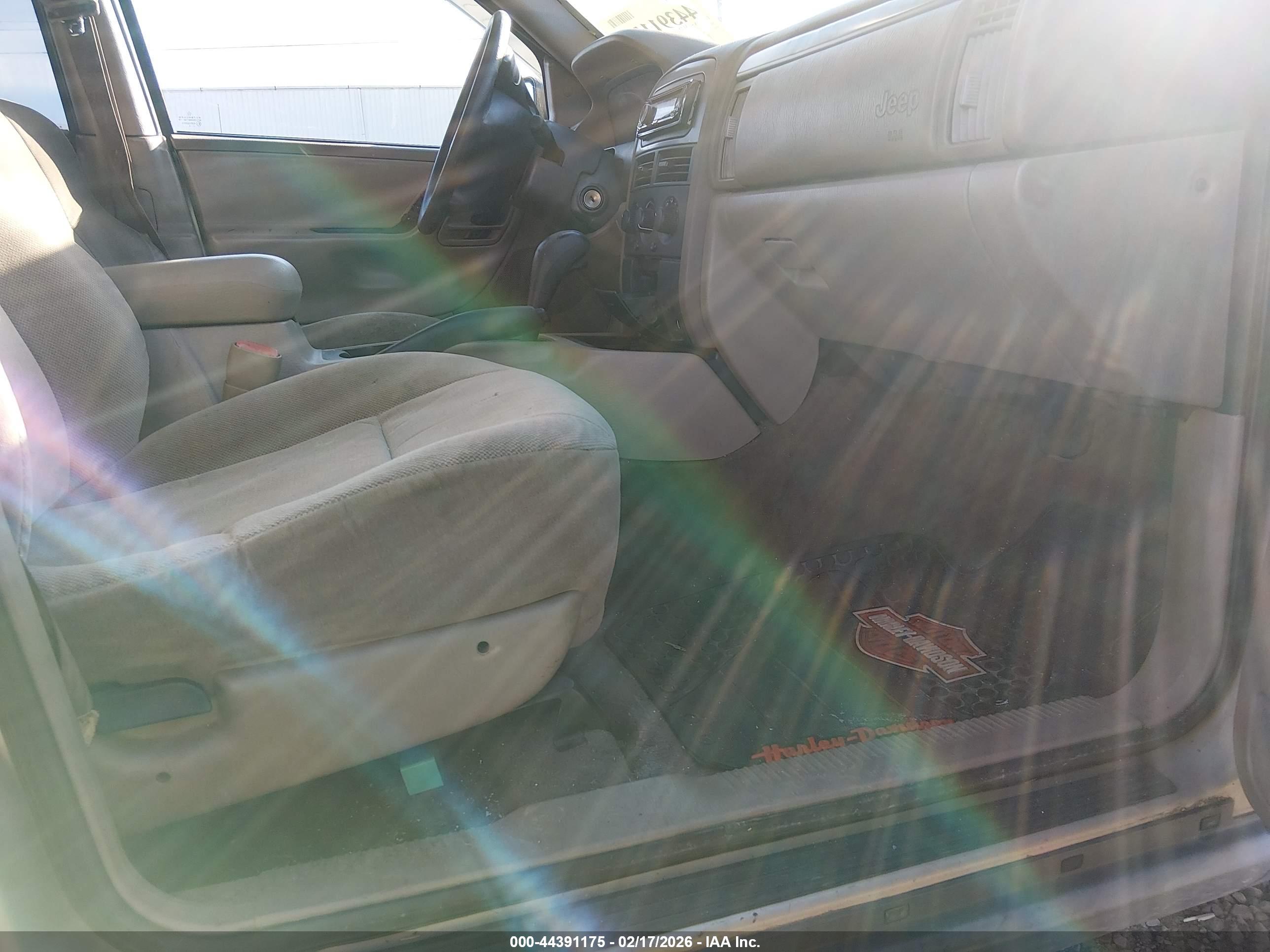 JEEP GRAND image 5