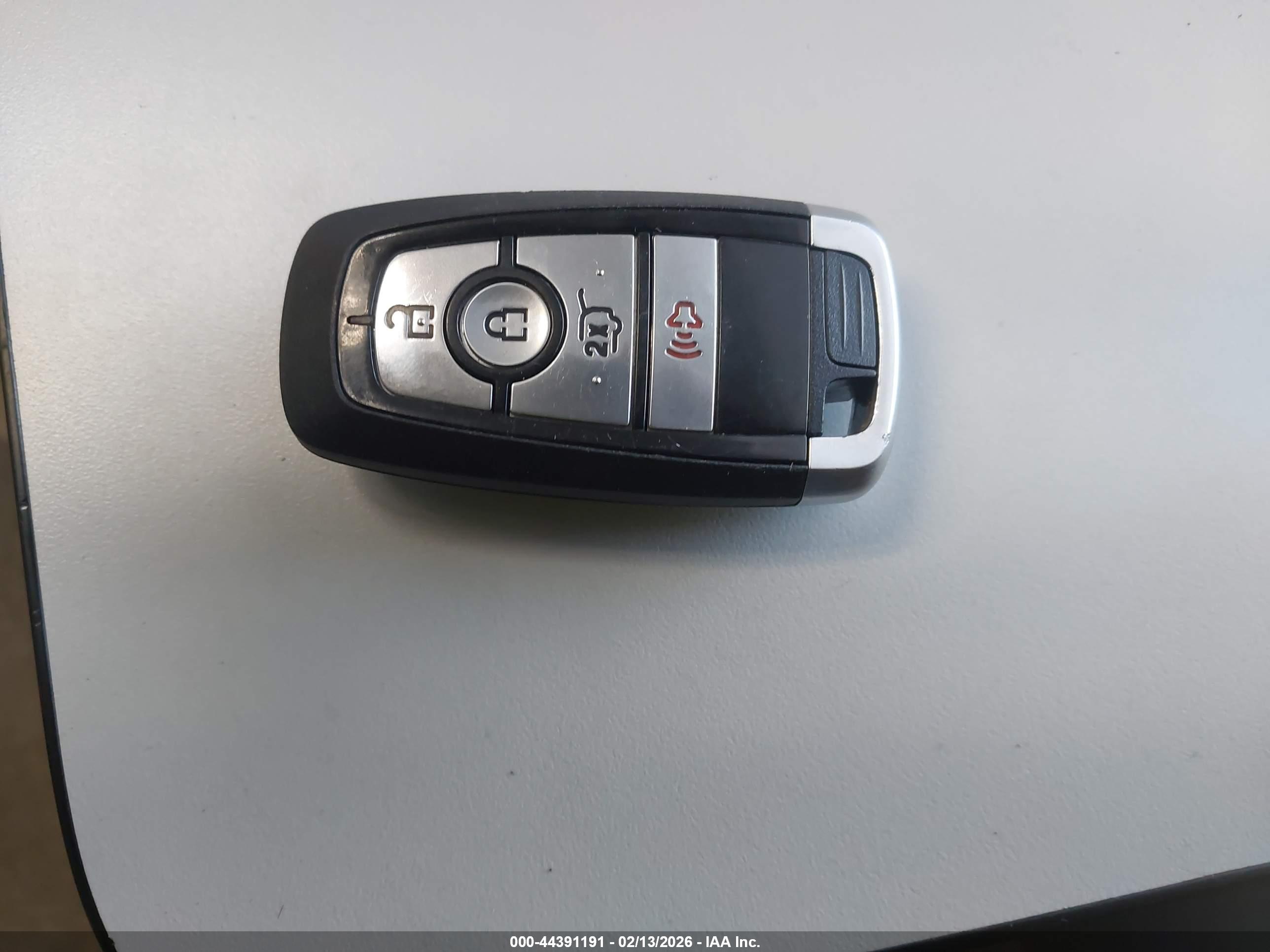 FORD MUSTANG image 11