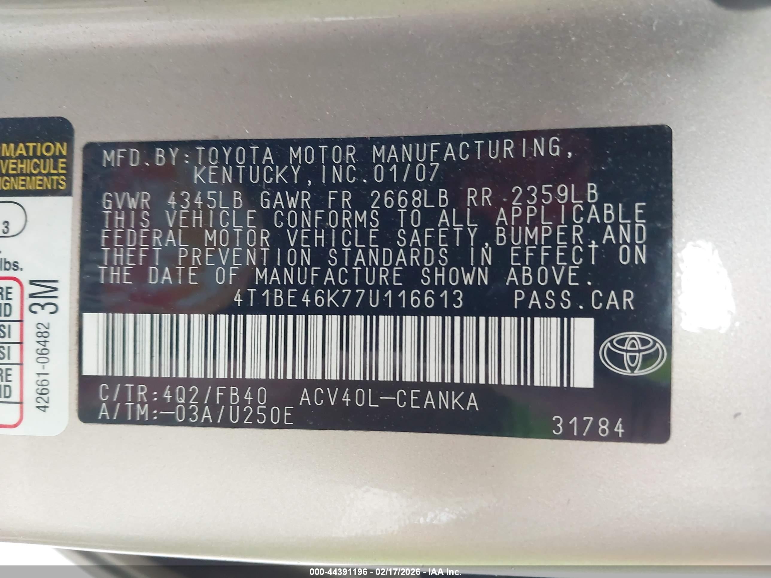 TOYOTA CAMRY image 9
