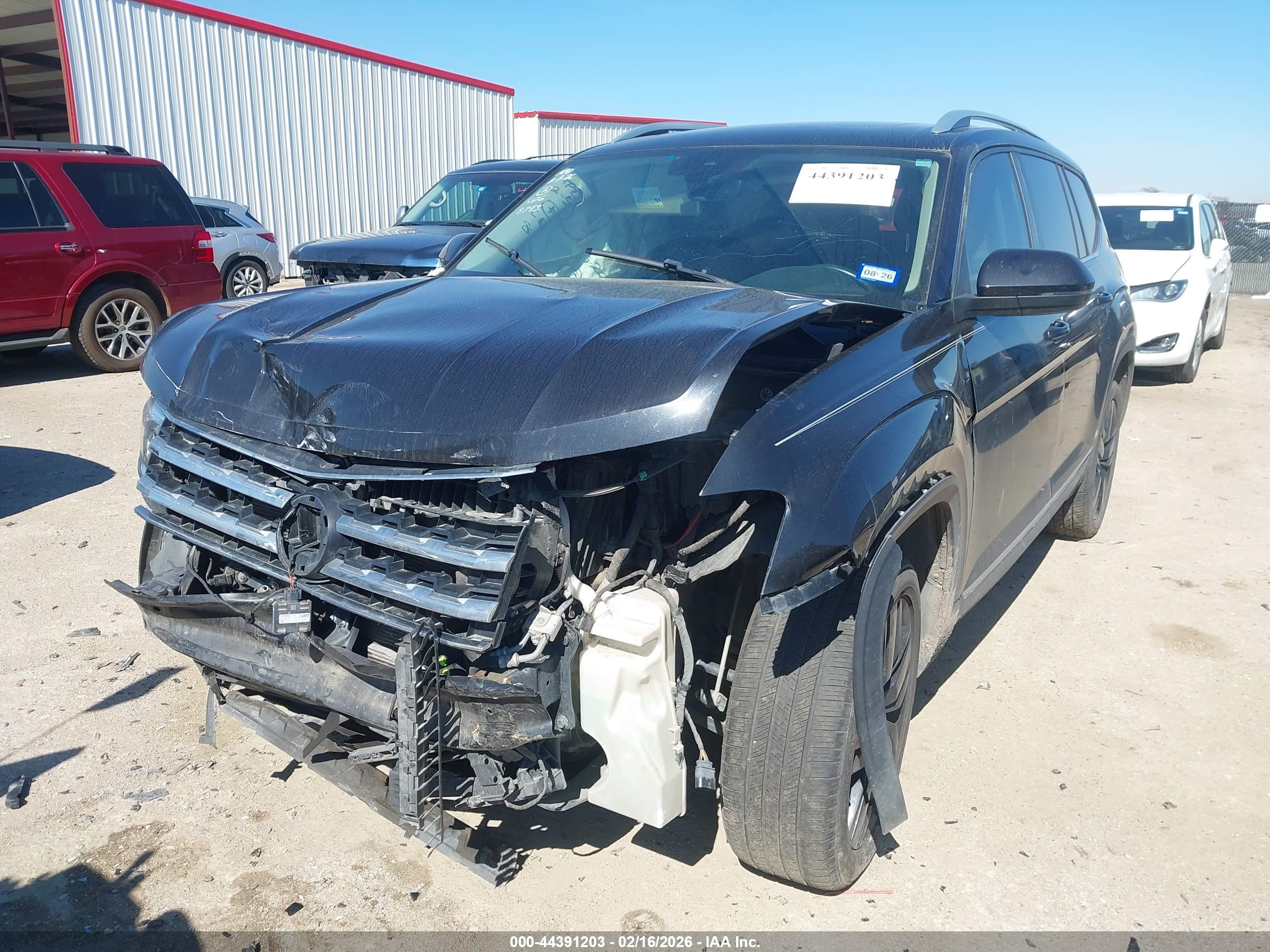 VOLKSWAGEN ATLAS image 2